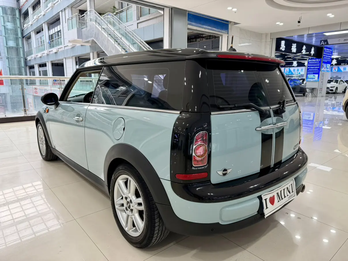 MINI CLUBMAN