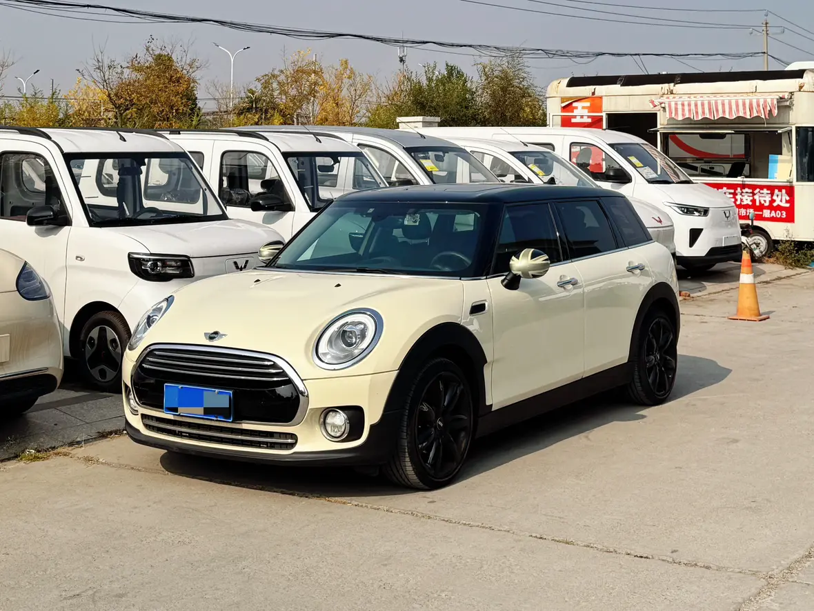 MINI CLUBMAN