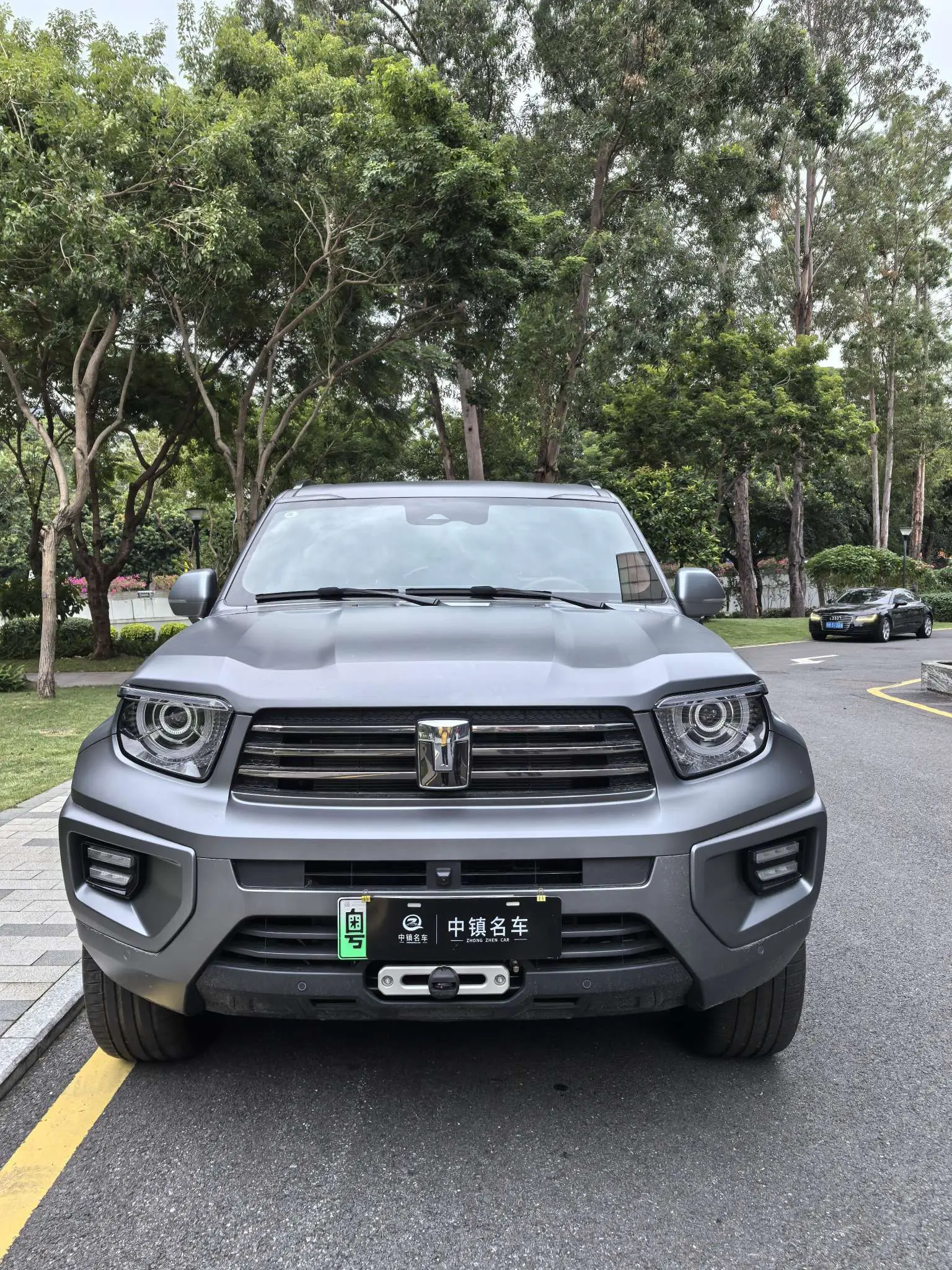 Tank 700 Hi4-T  из Китая