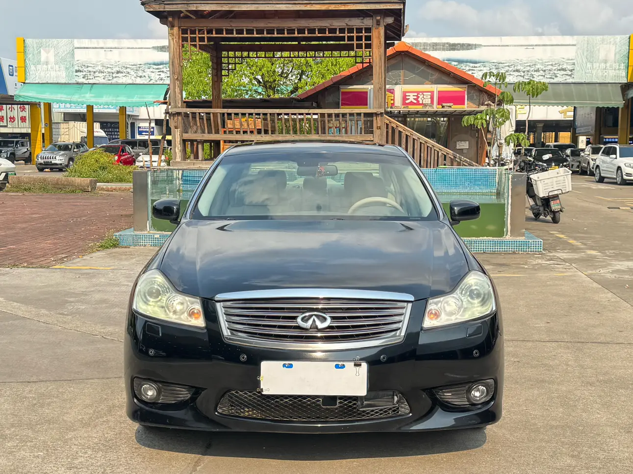 Infiniti M Series