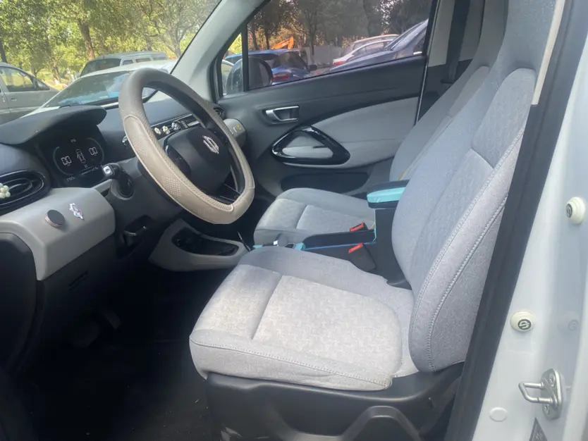 Leapmotor Zero running T03