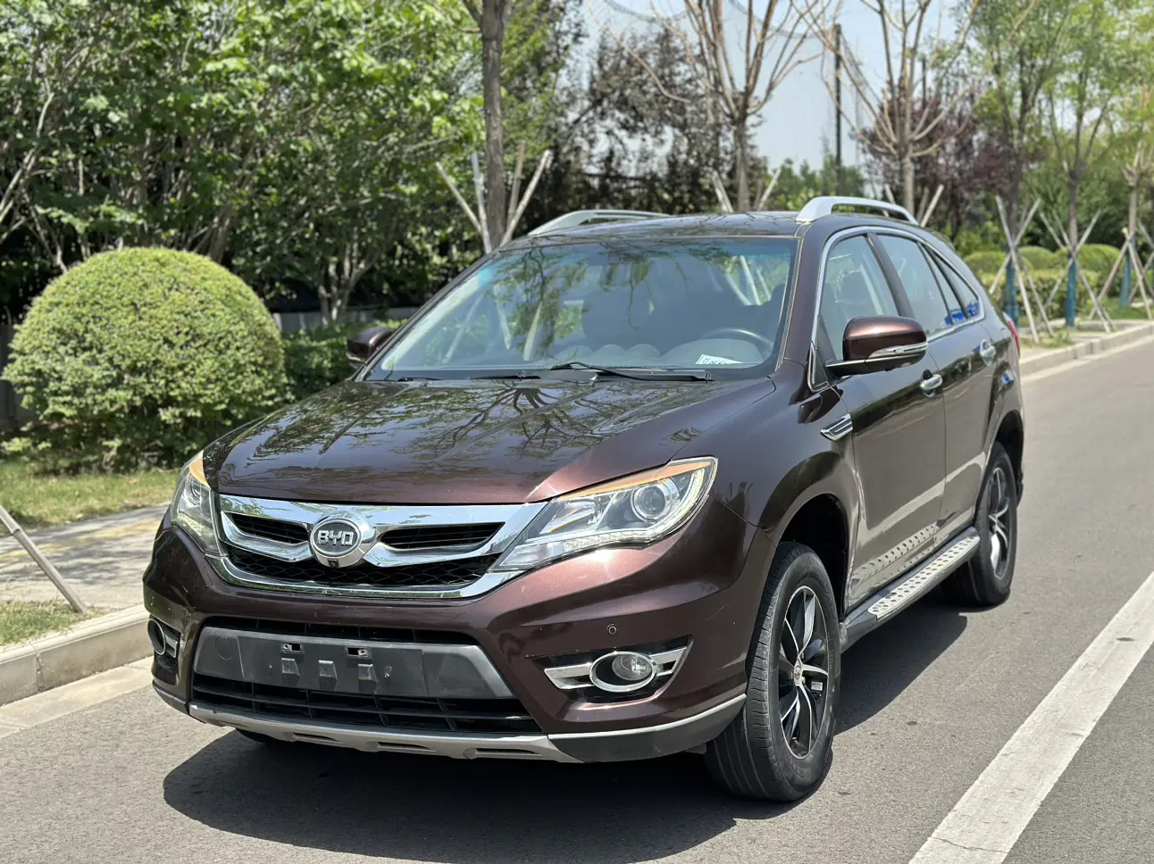 BYD S7