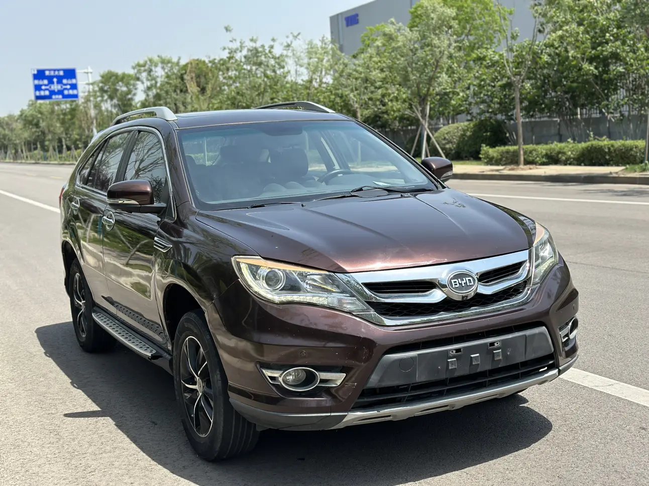 BYD S7