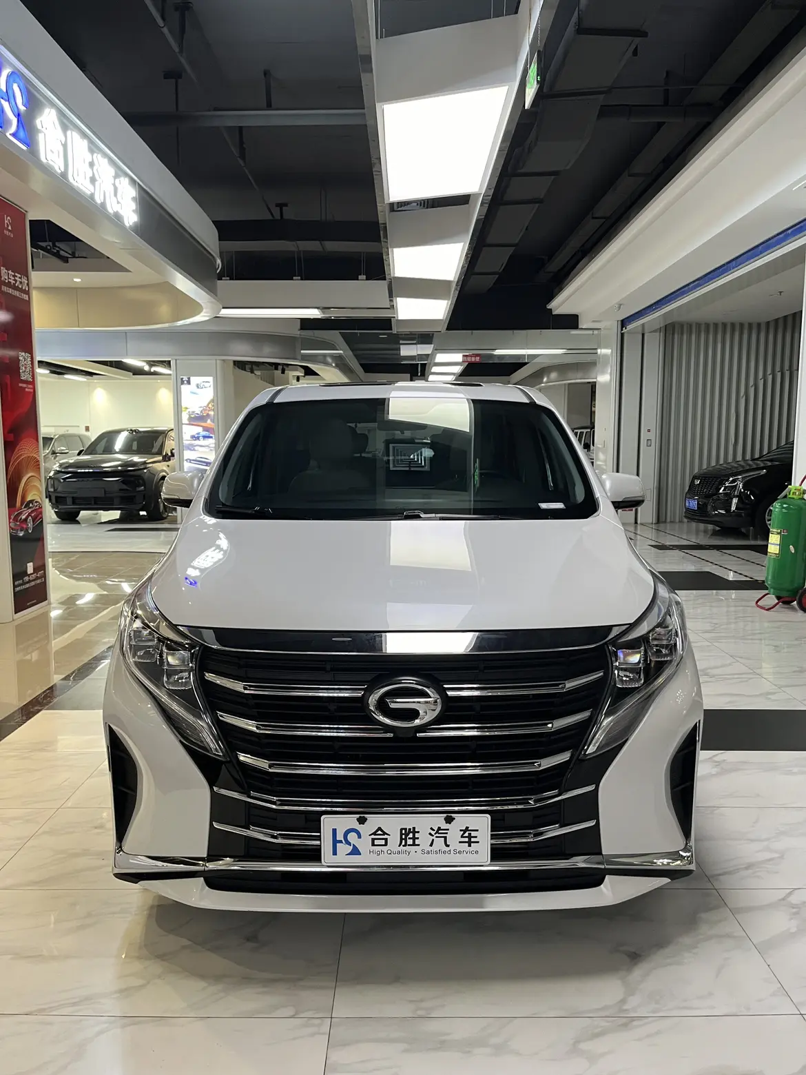 GAC Trumpchi M8  из Китая