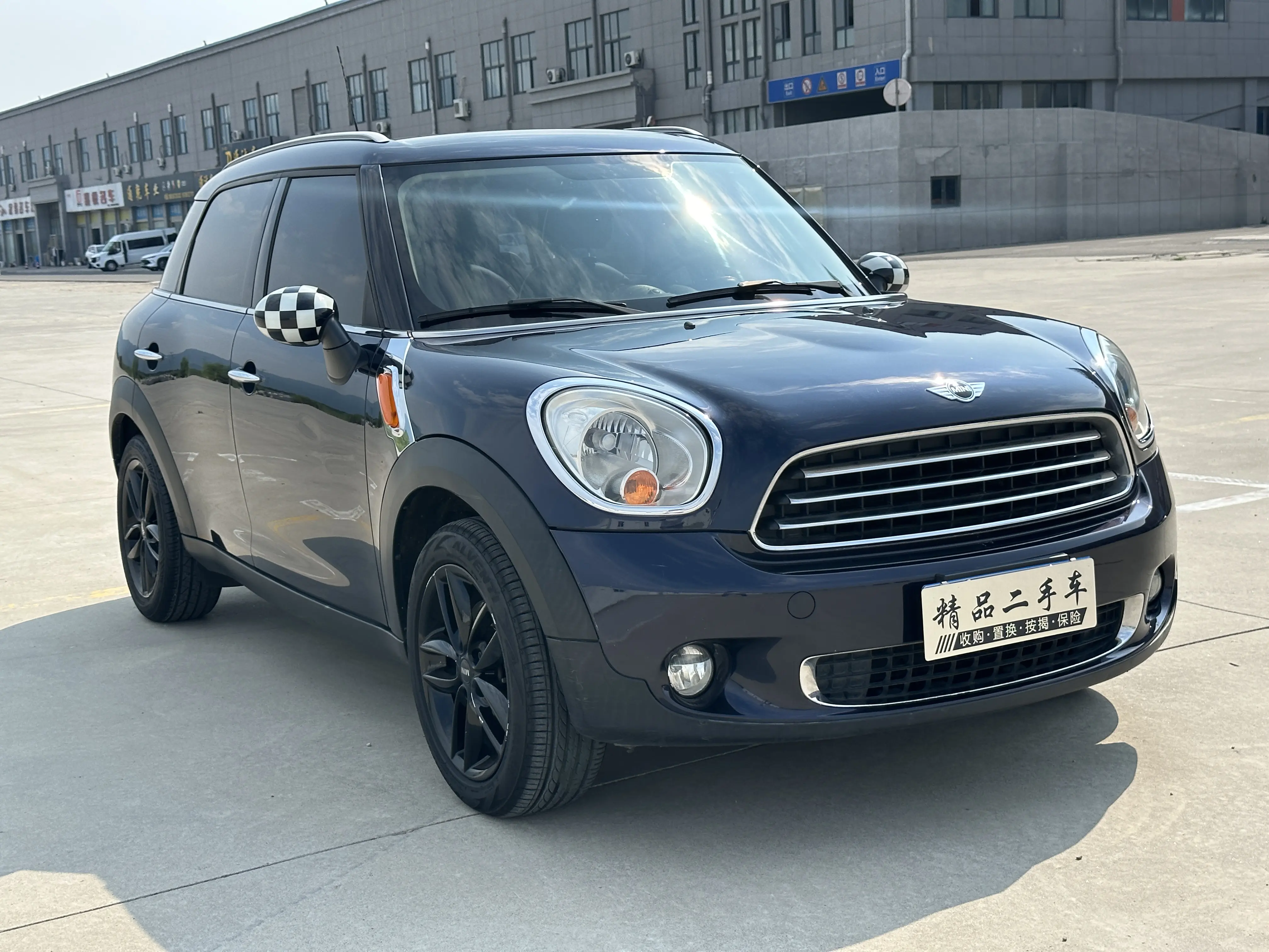 MINI COUNTRYMAN