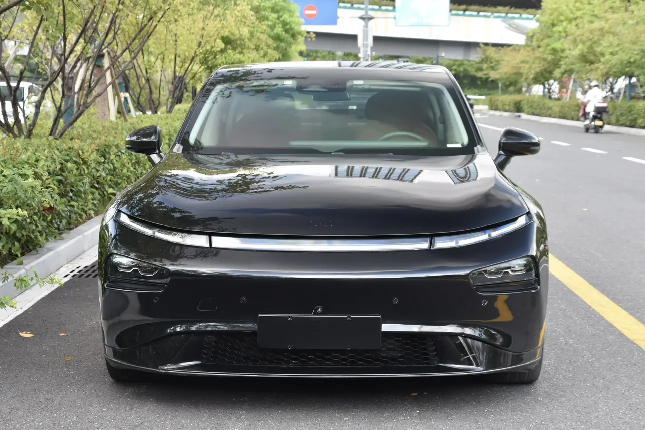 Xpeng P7