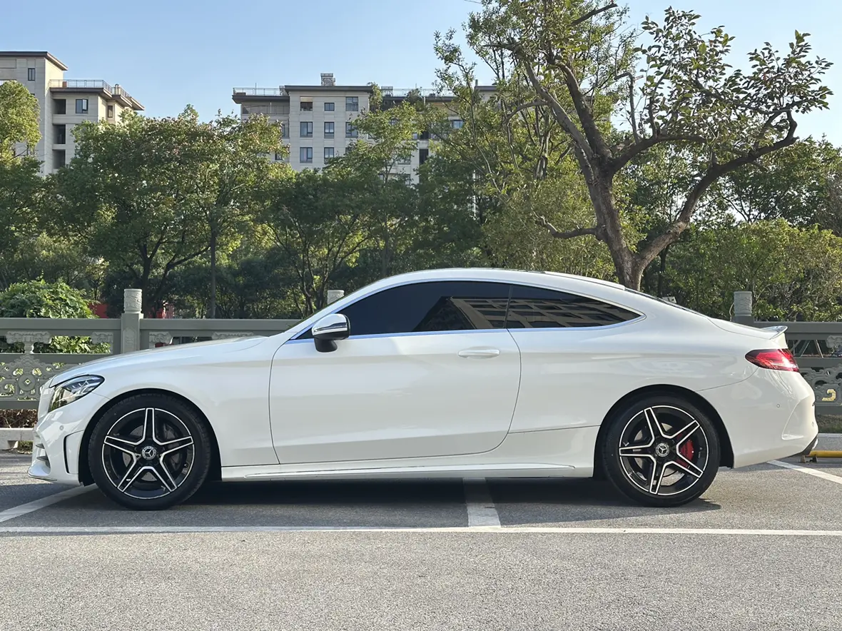 Mercedes-Benz C-Class (imported)