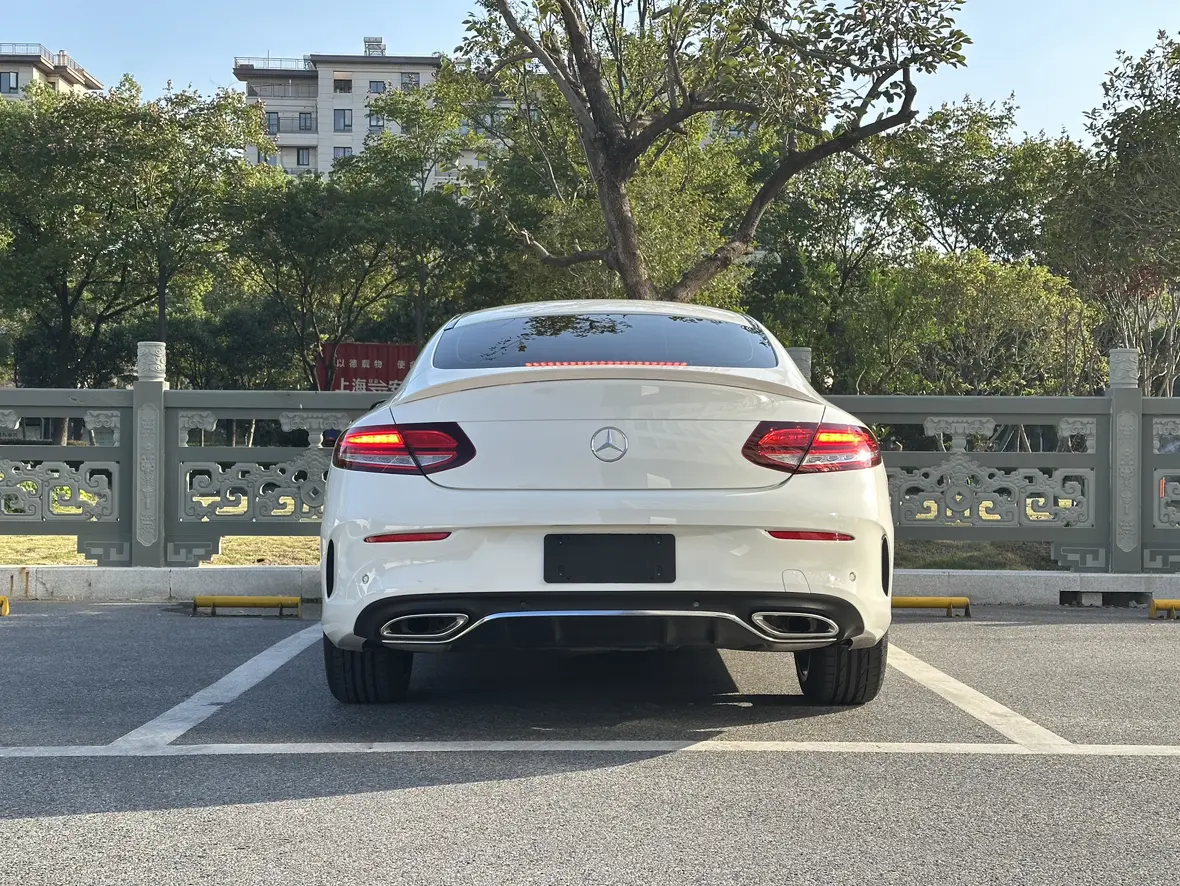 Mercedes-Benz C-Class (imported)