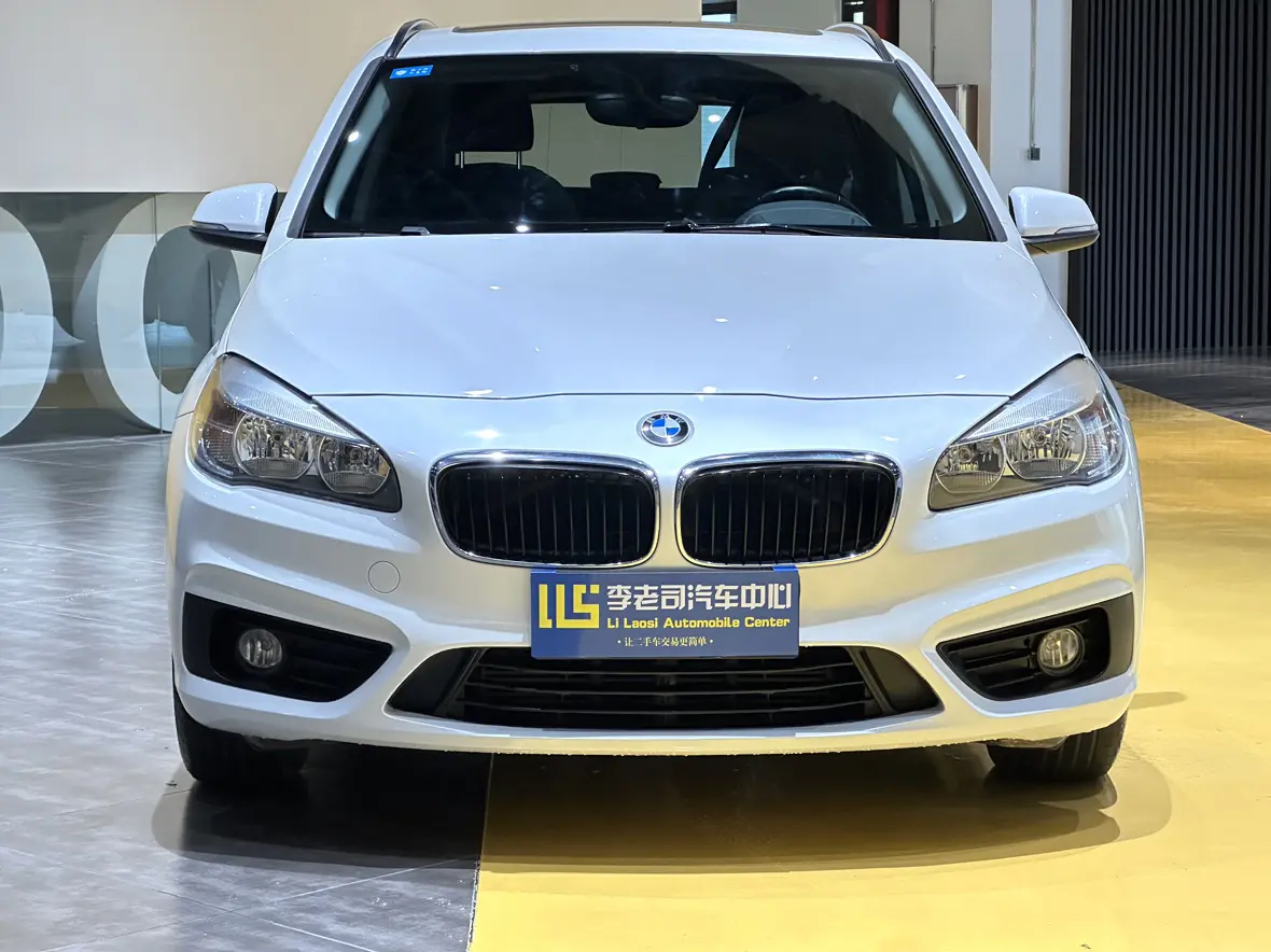 BMW 2 series station wagon  из Китая