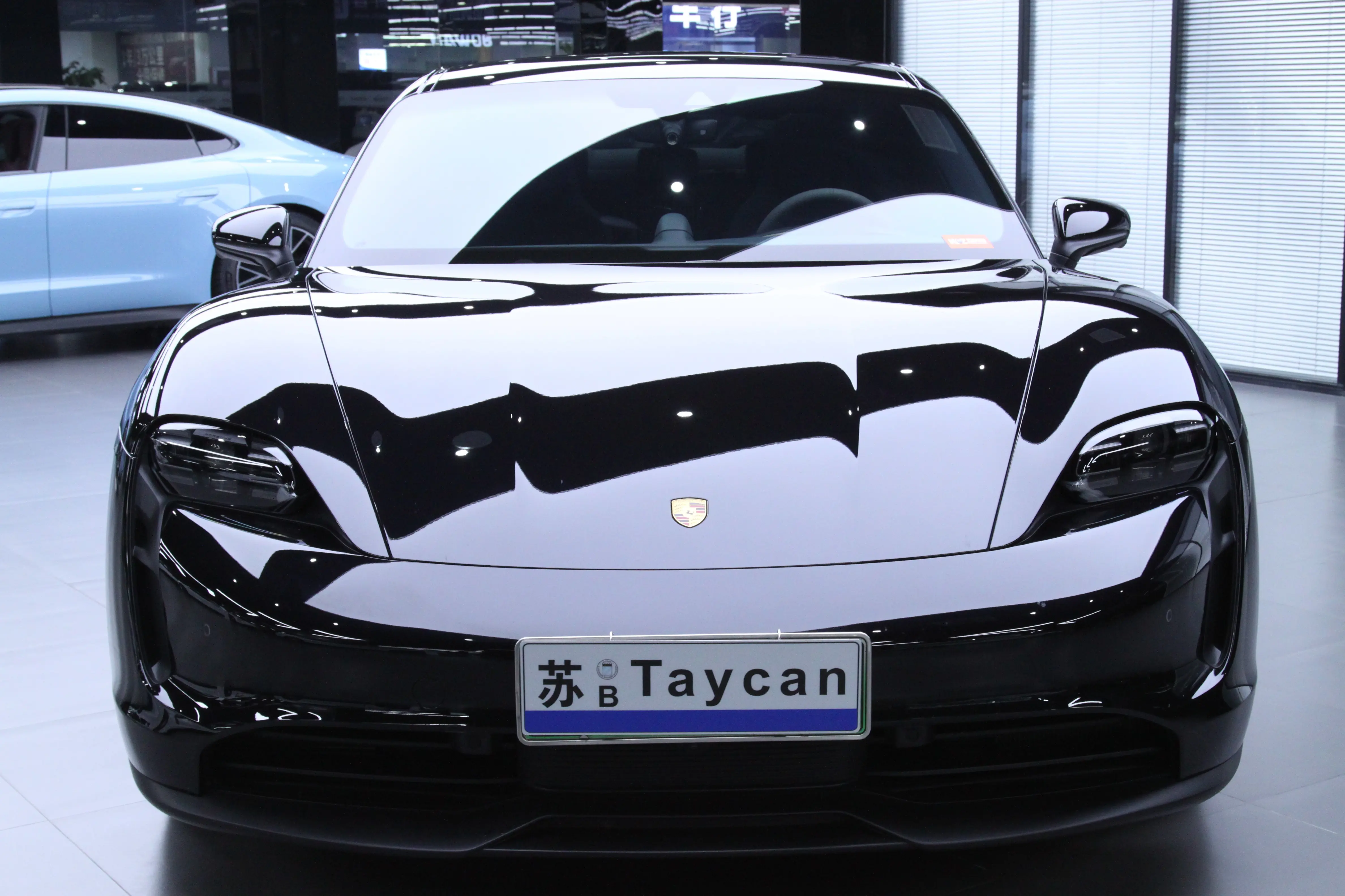 Porsche Taycan