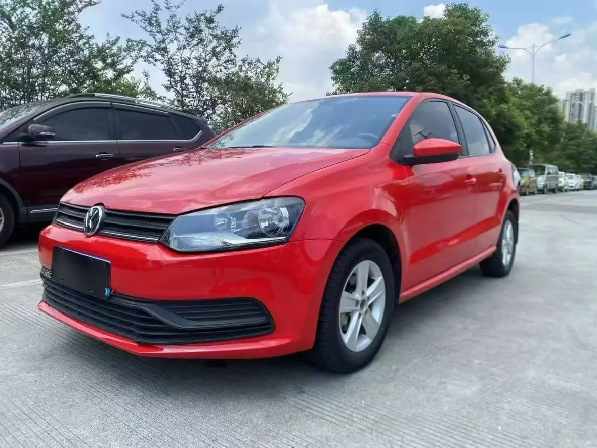 Volkswagen Polo  из Китая