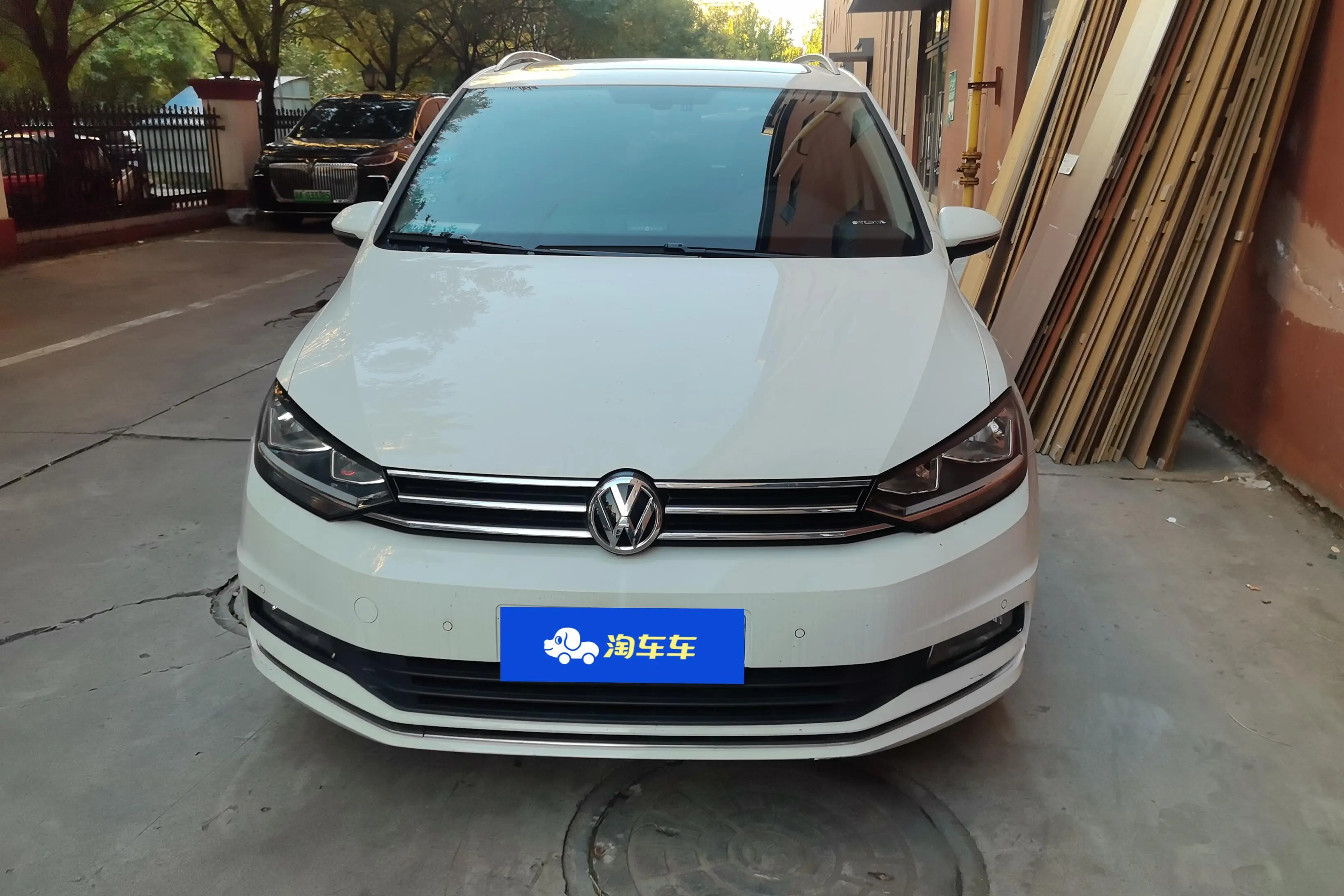 Volkswagen Touran L
