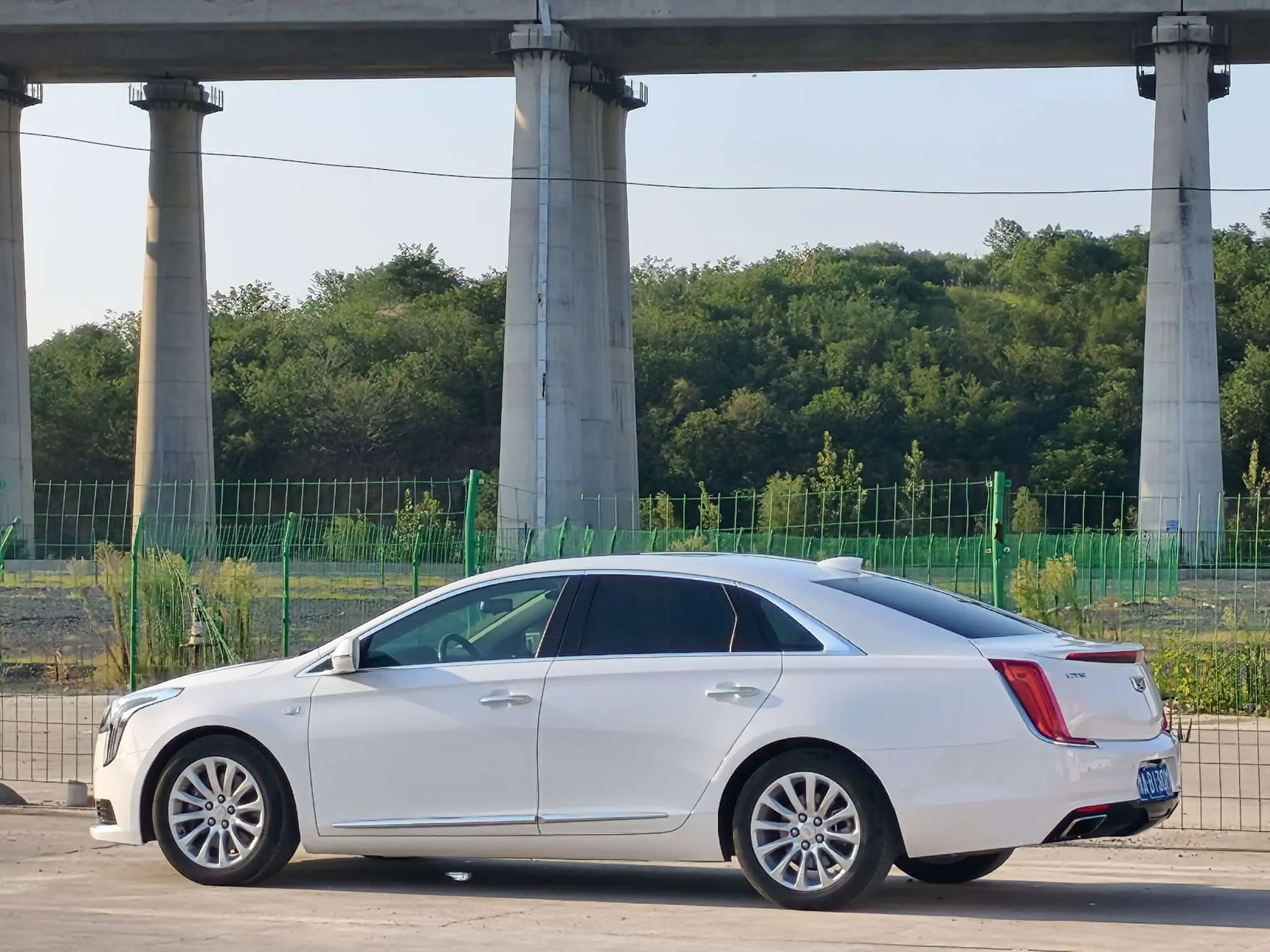 Cadillac XTS