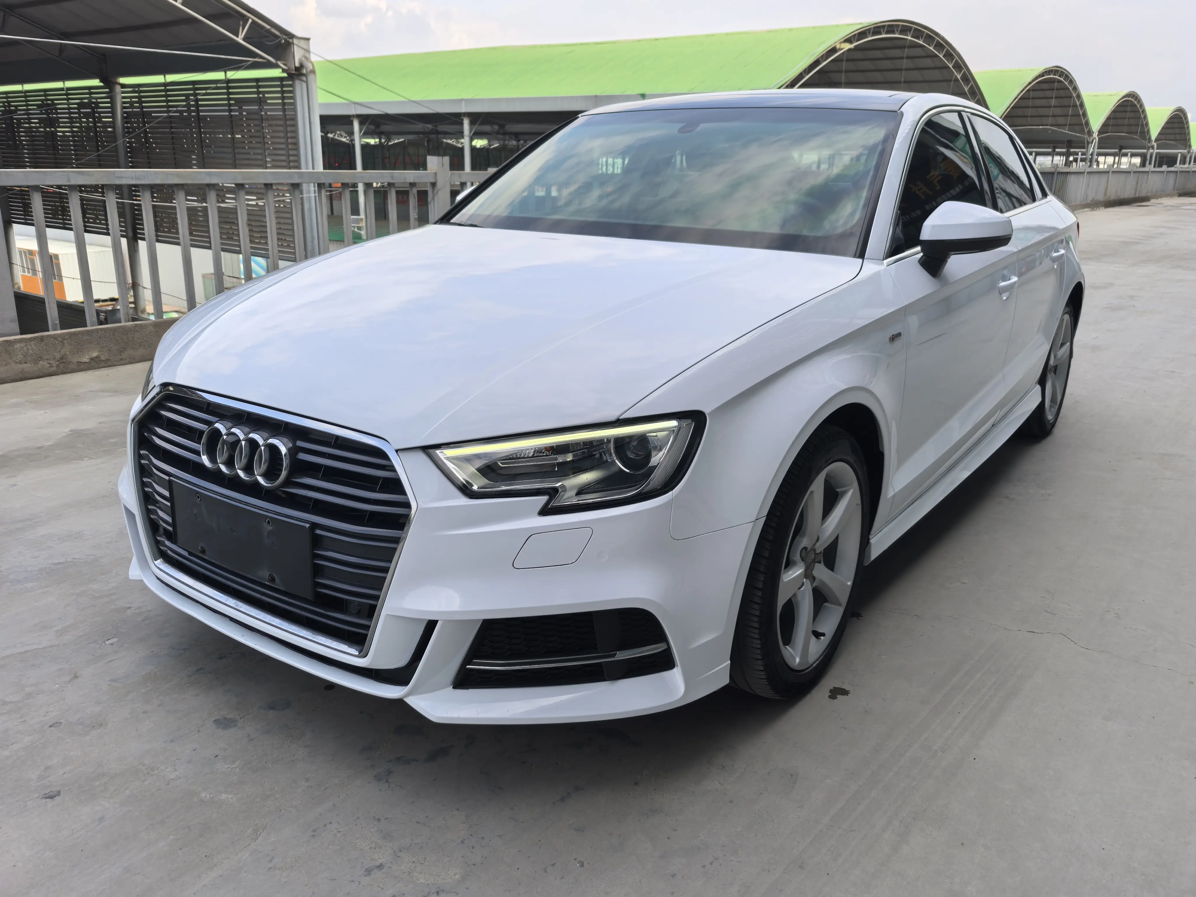 Audi A3  из Китая