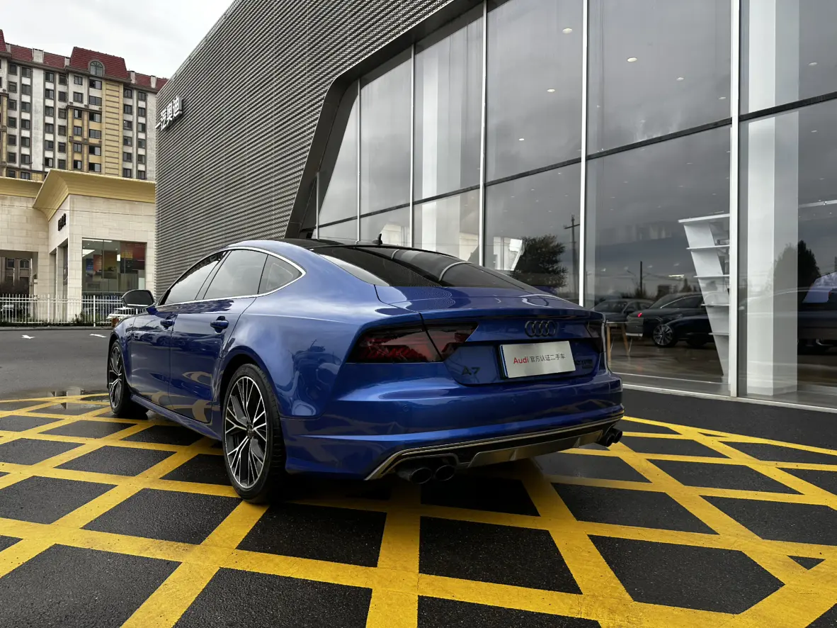 Audi A7