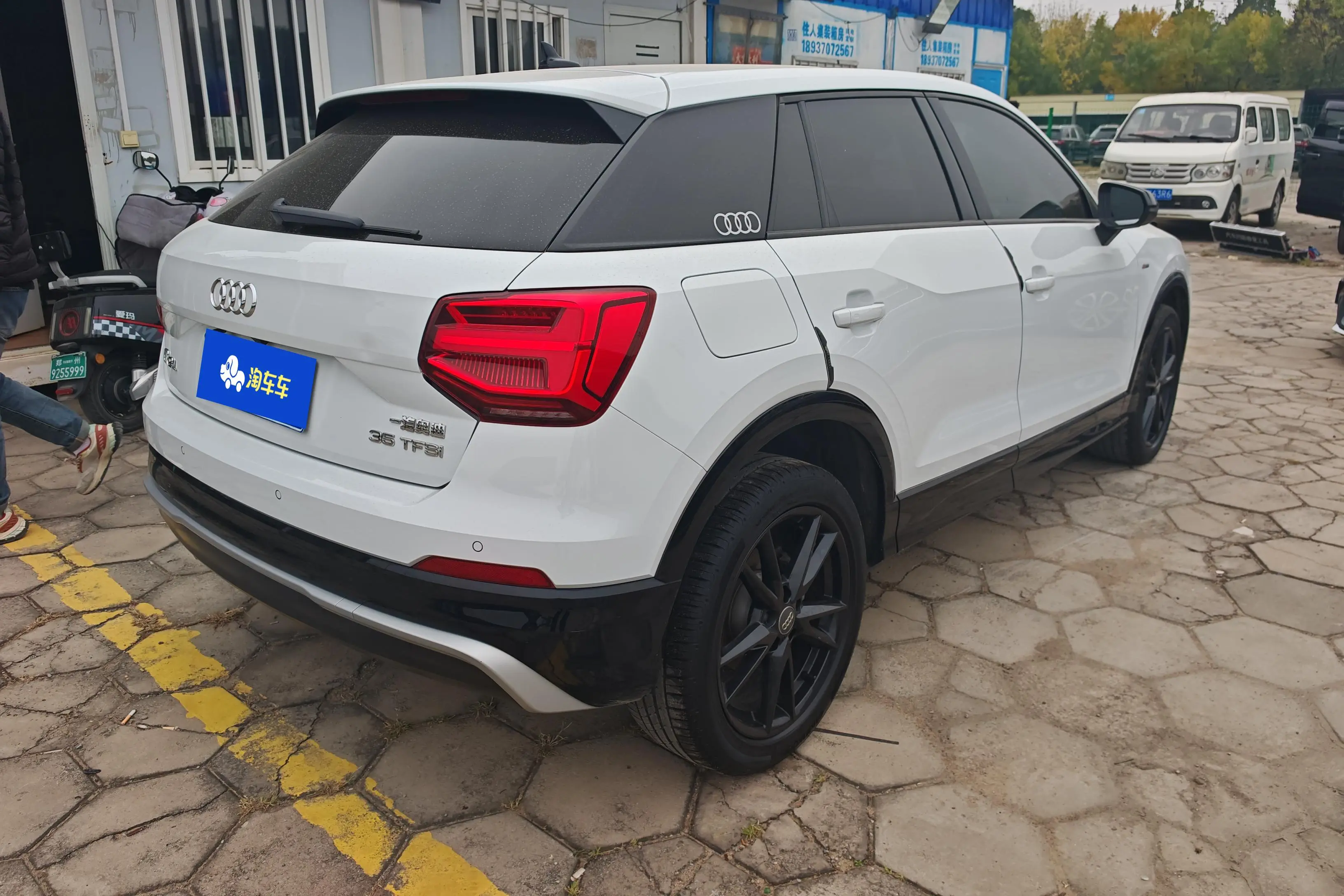 Audi Q2L
