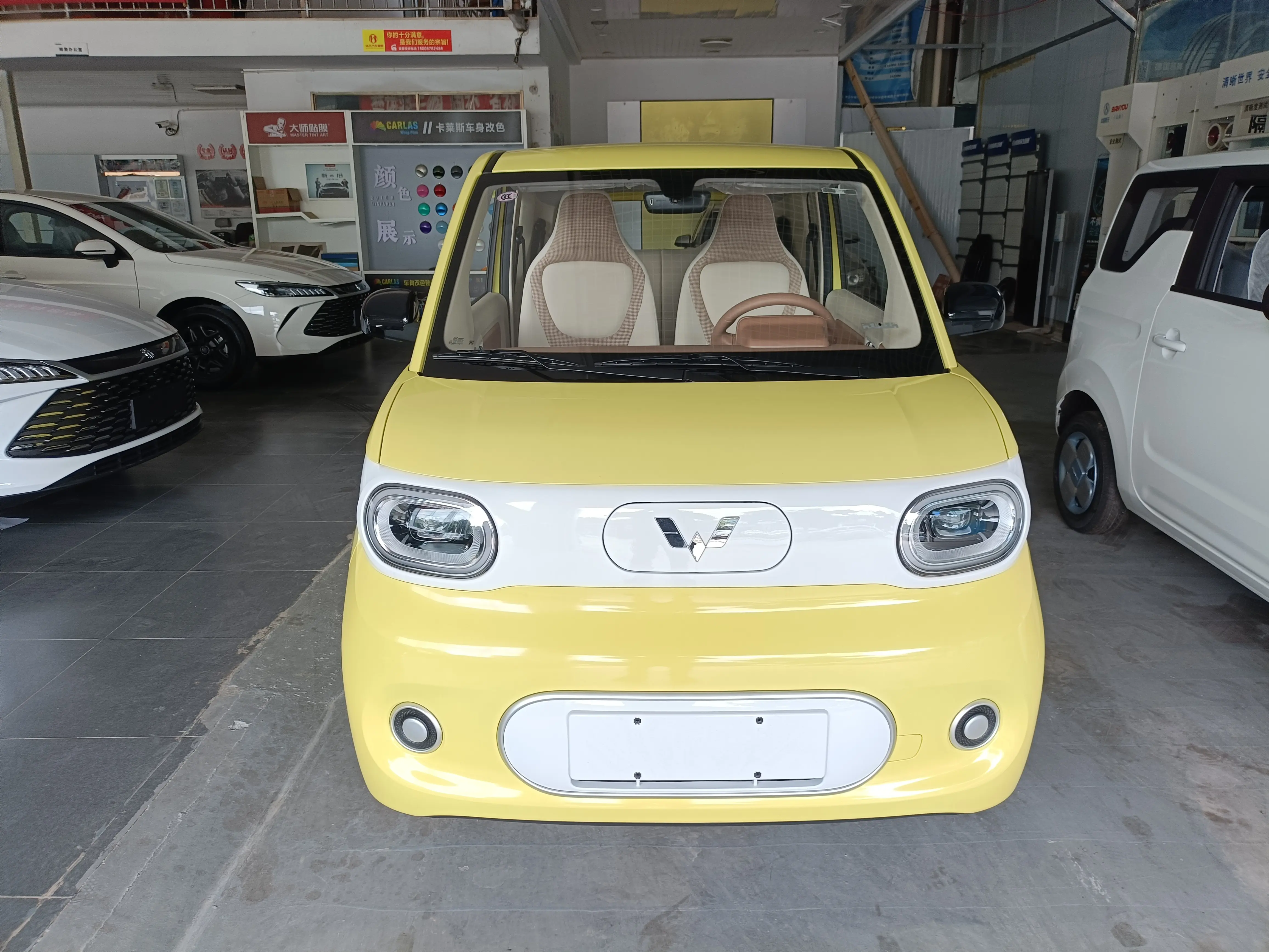 Wuling Hongguang MINIEV  из Китая