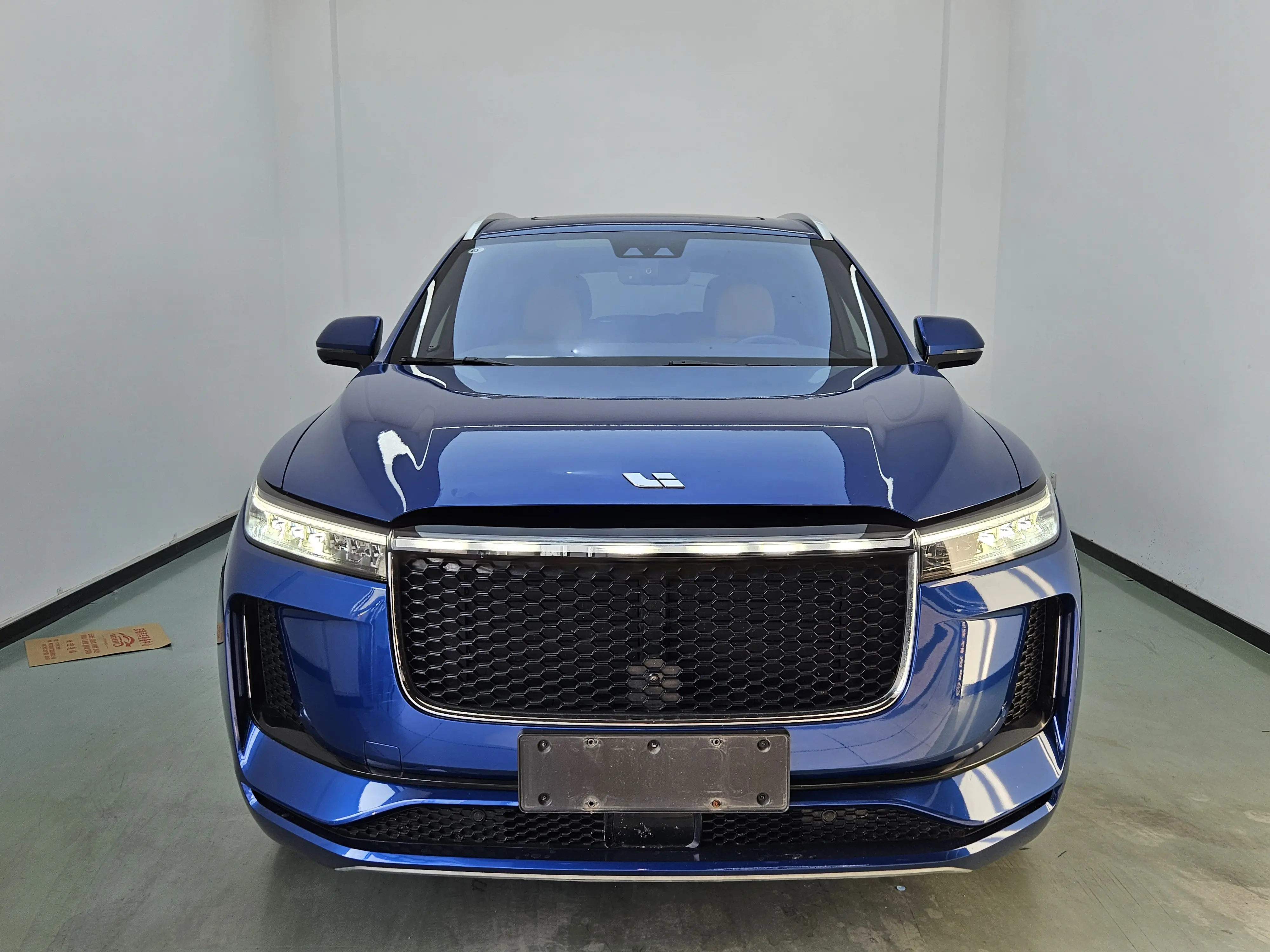 Li ONE (Ideal ONE)  из Китая