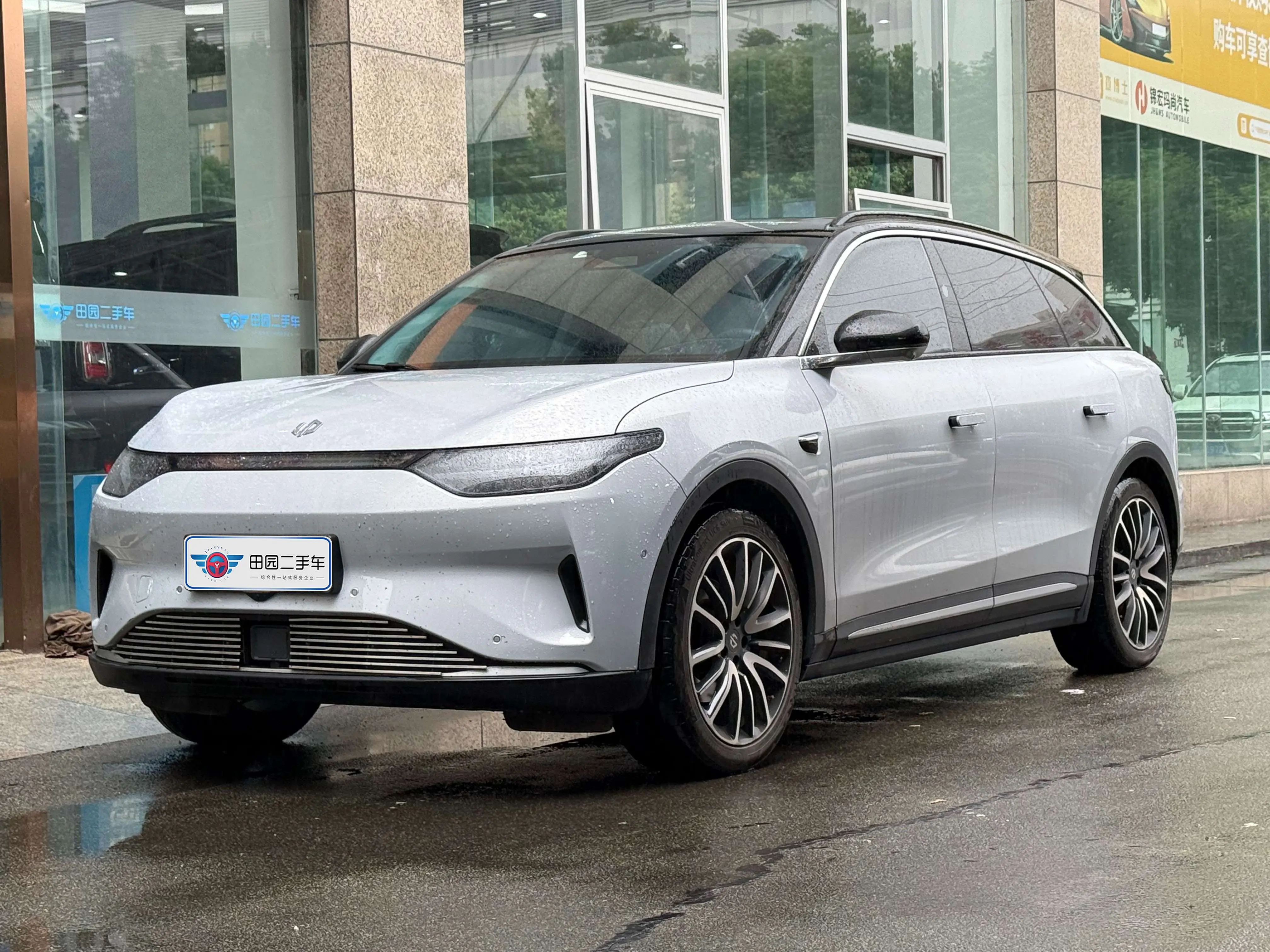 Leapmotor Zero running C11