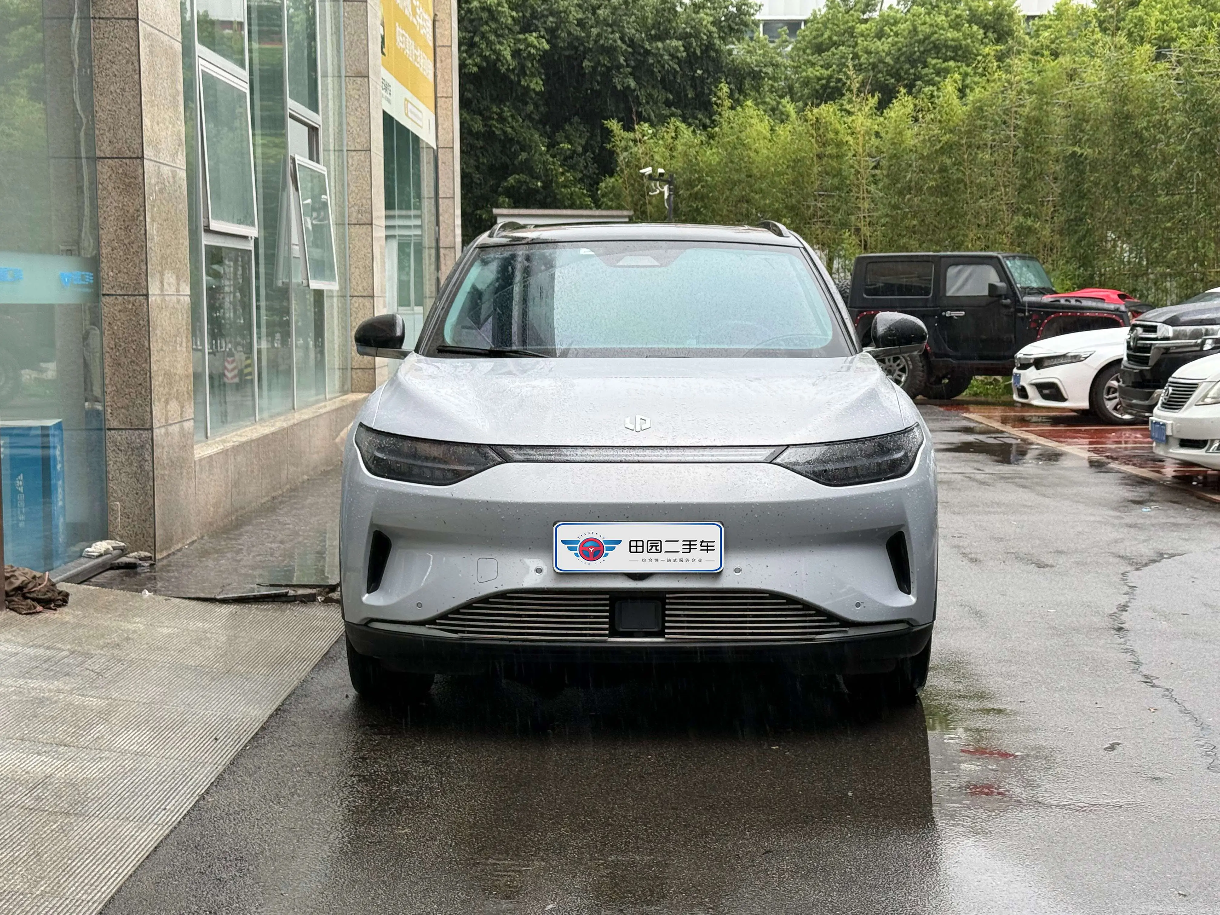 Leapmotor Zero running C11