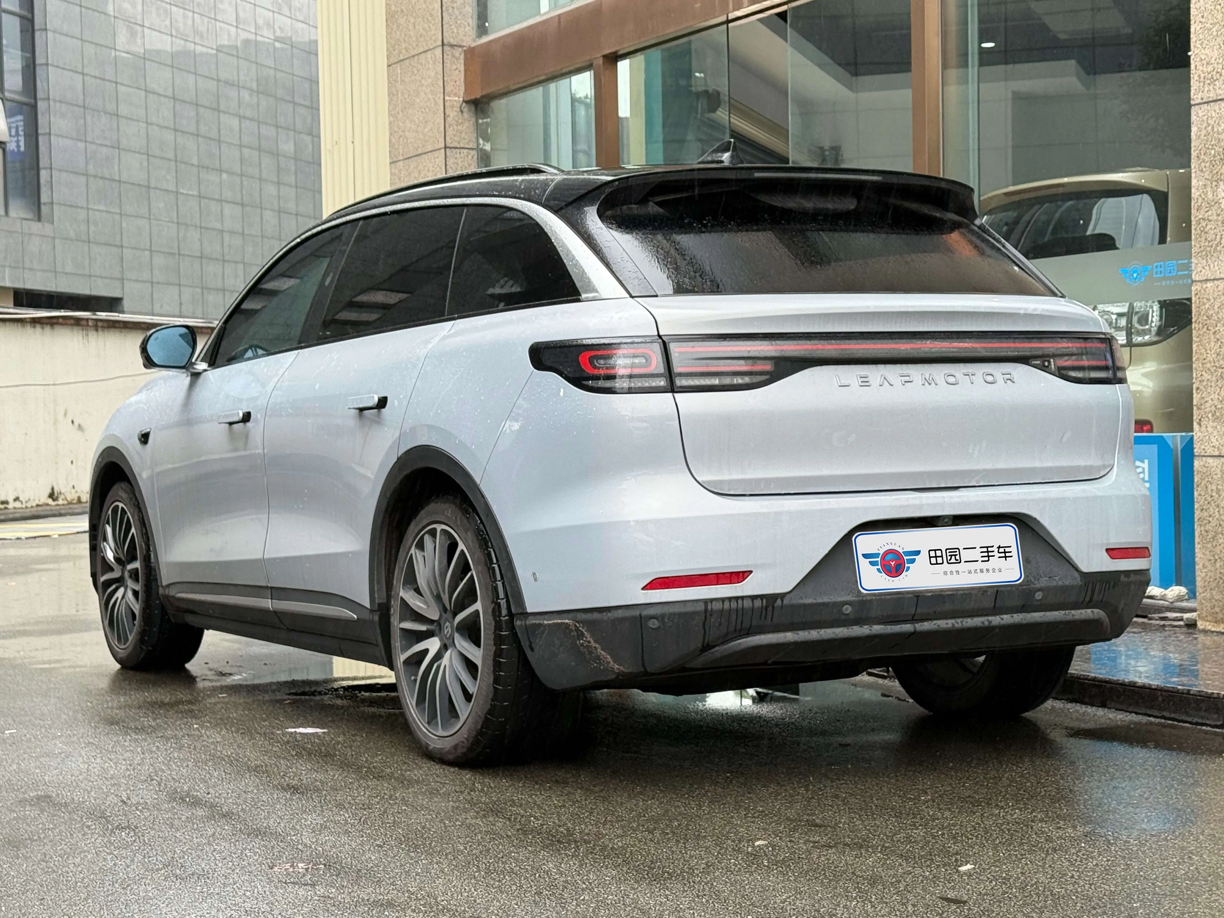 Leapmotor Zero running C11