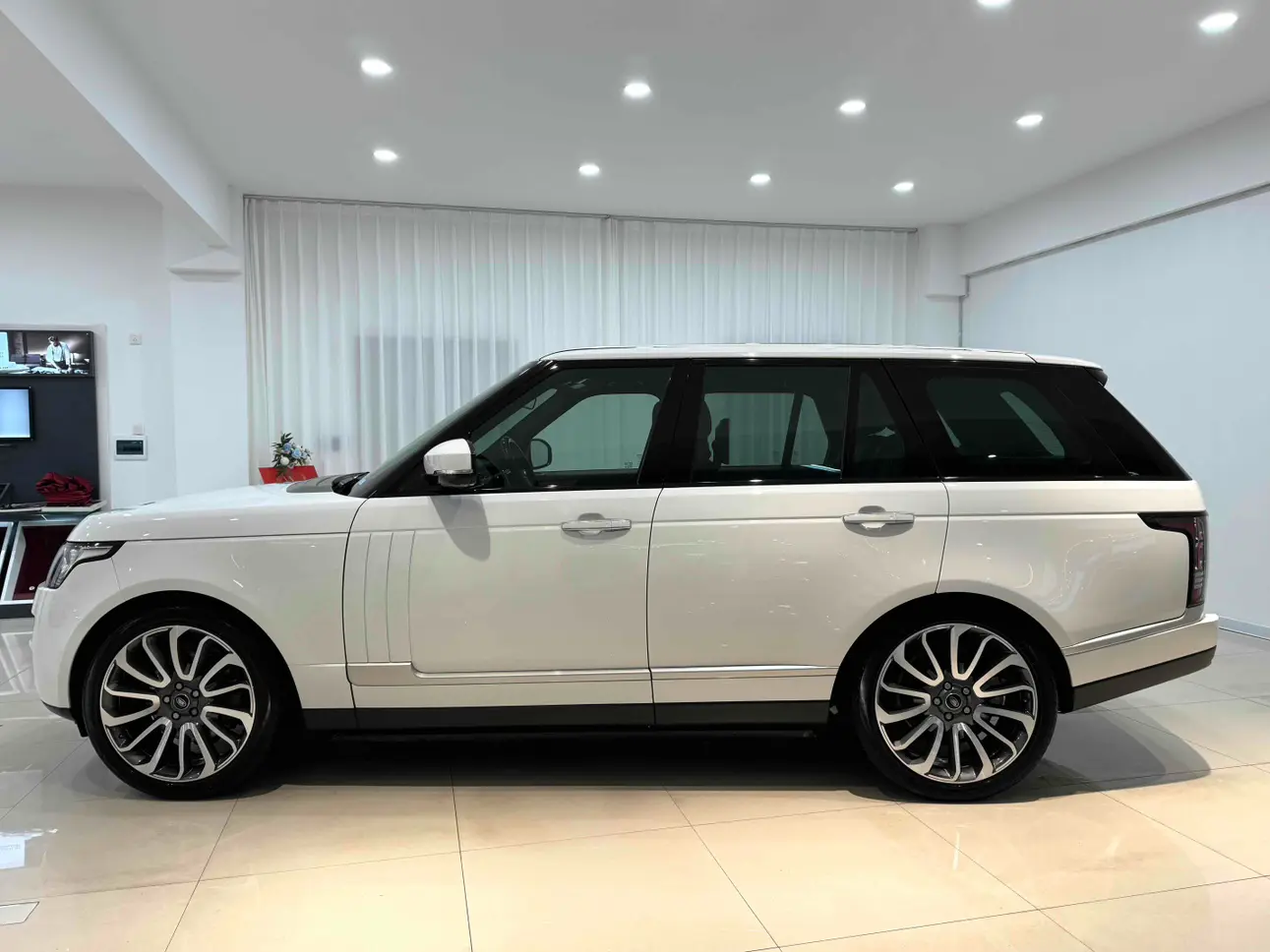 Land Rover Range rover