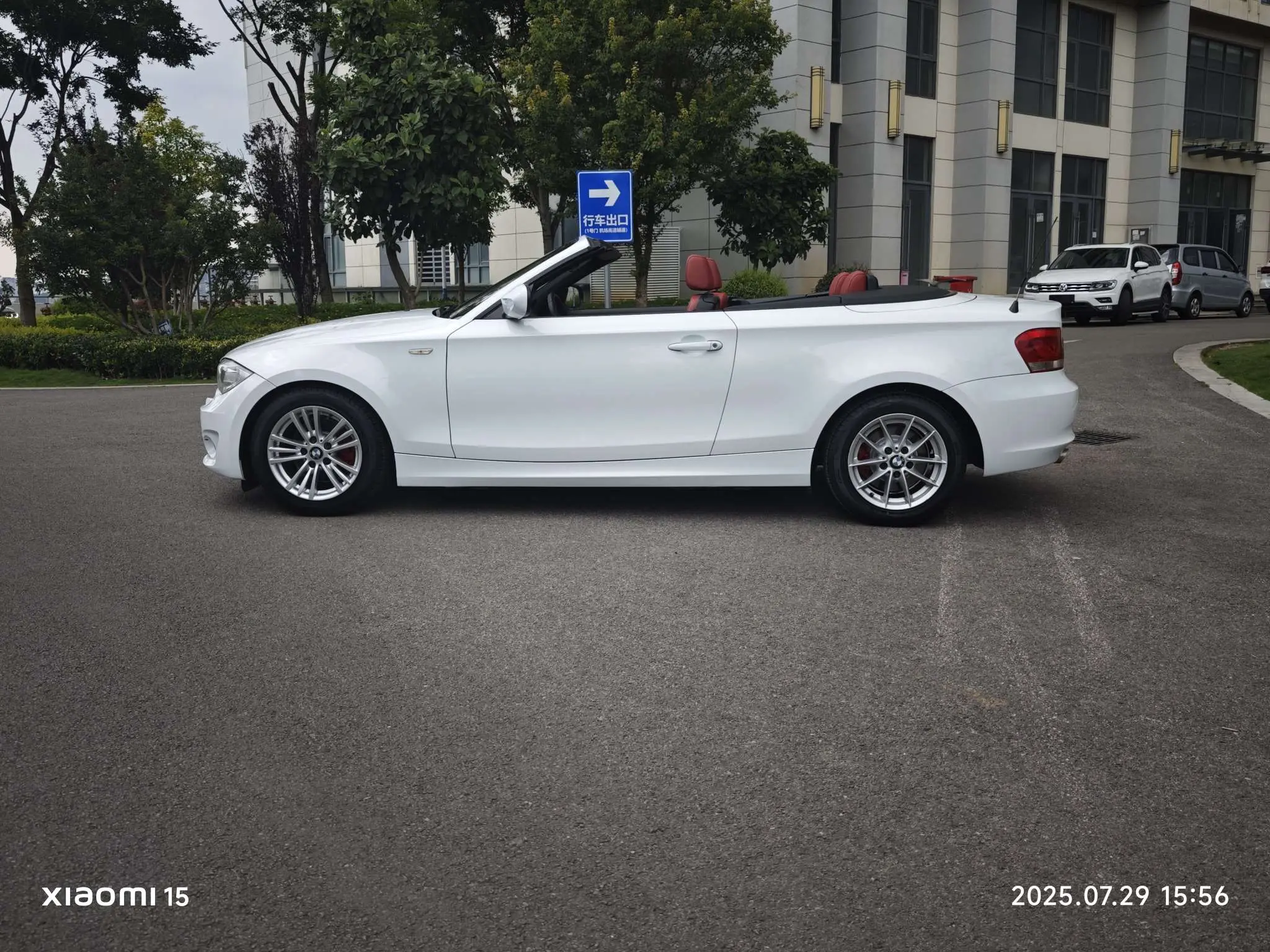 BMW 1 Series (imported)