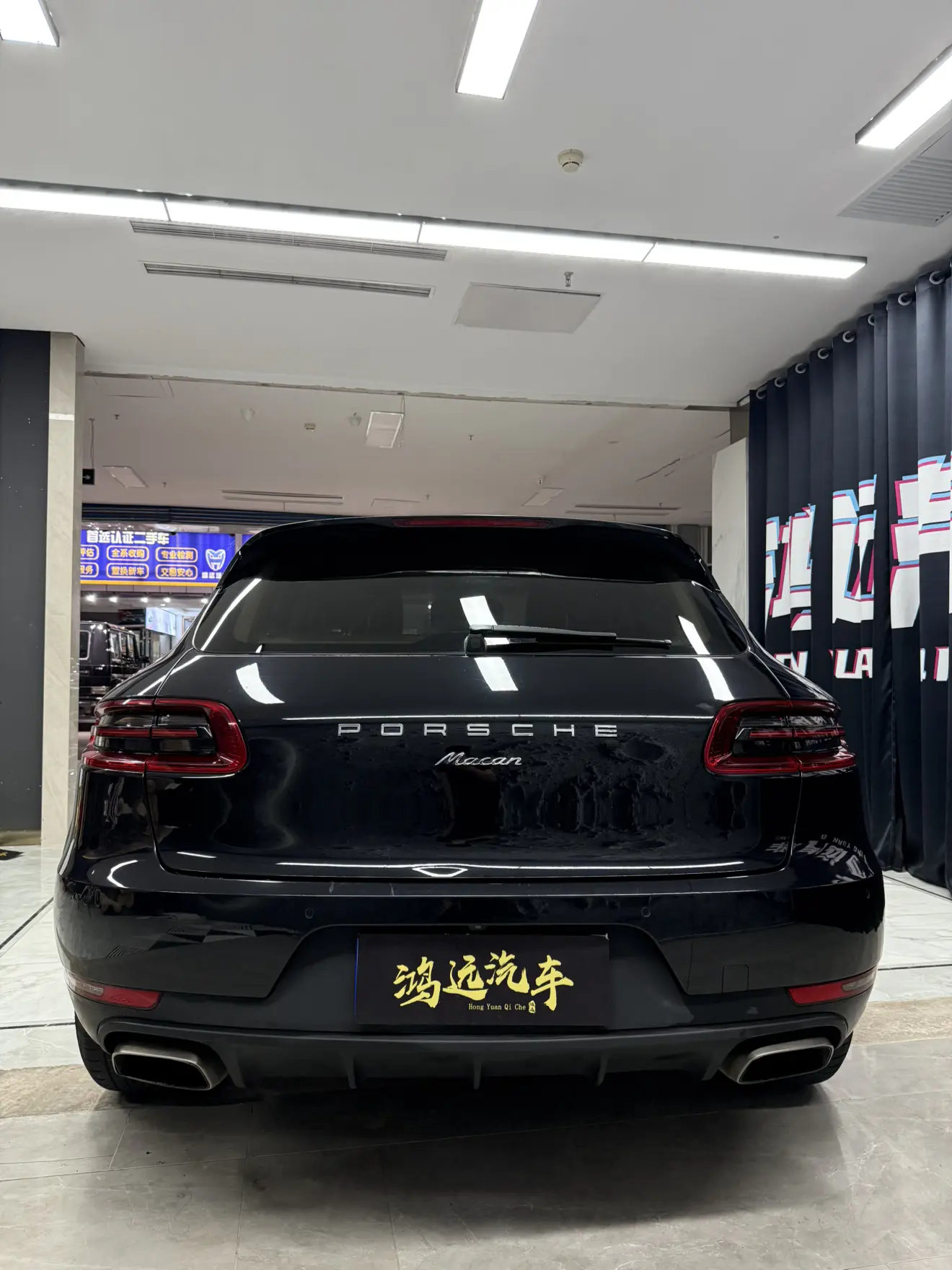 Porsche Macan
