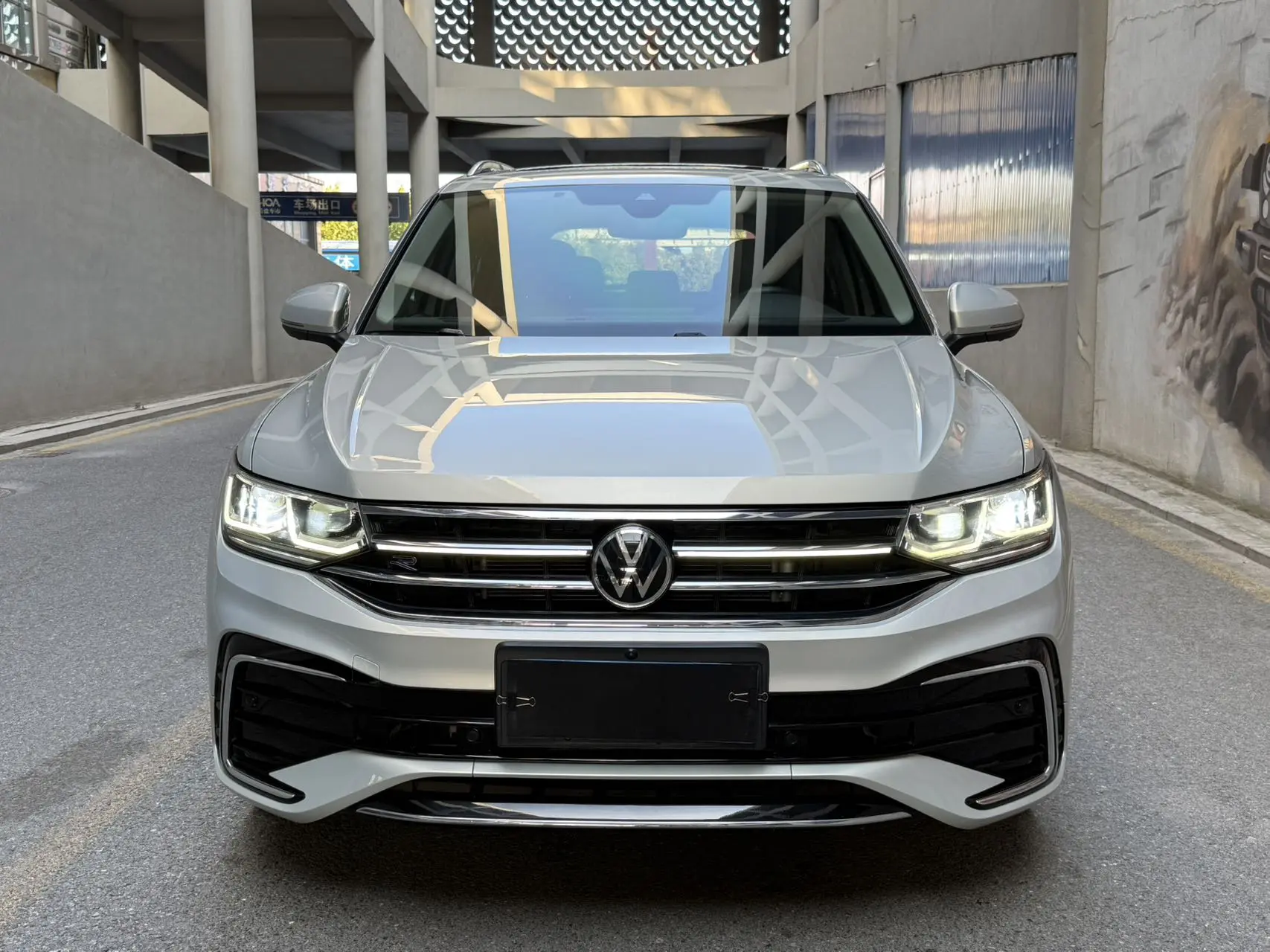 Volkswagen Tiguan L  из Китая