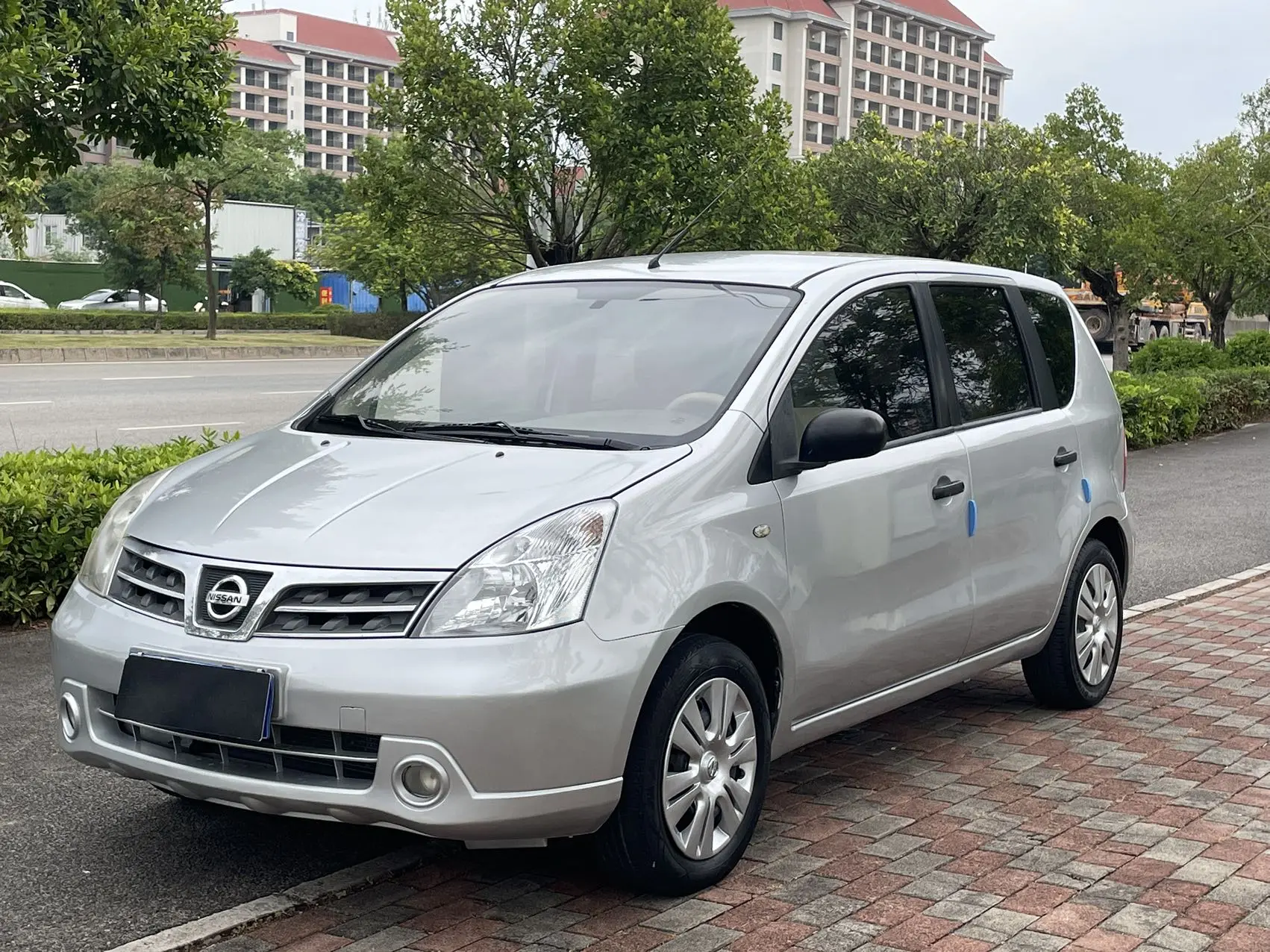 Nissan Li Wei