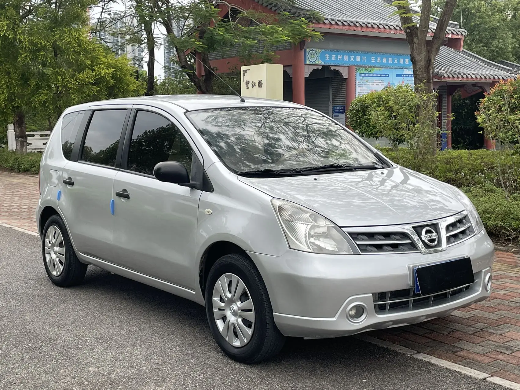 Nissan Li Wei
