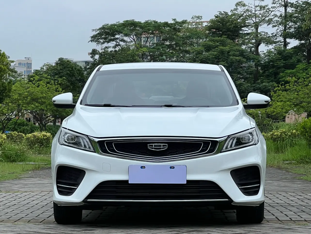 Geely Binrui  из Китая