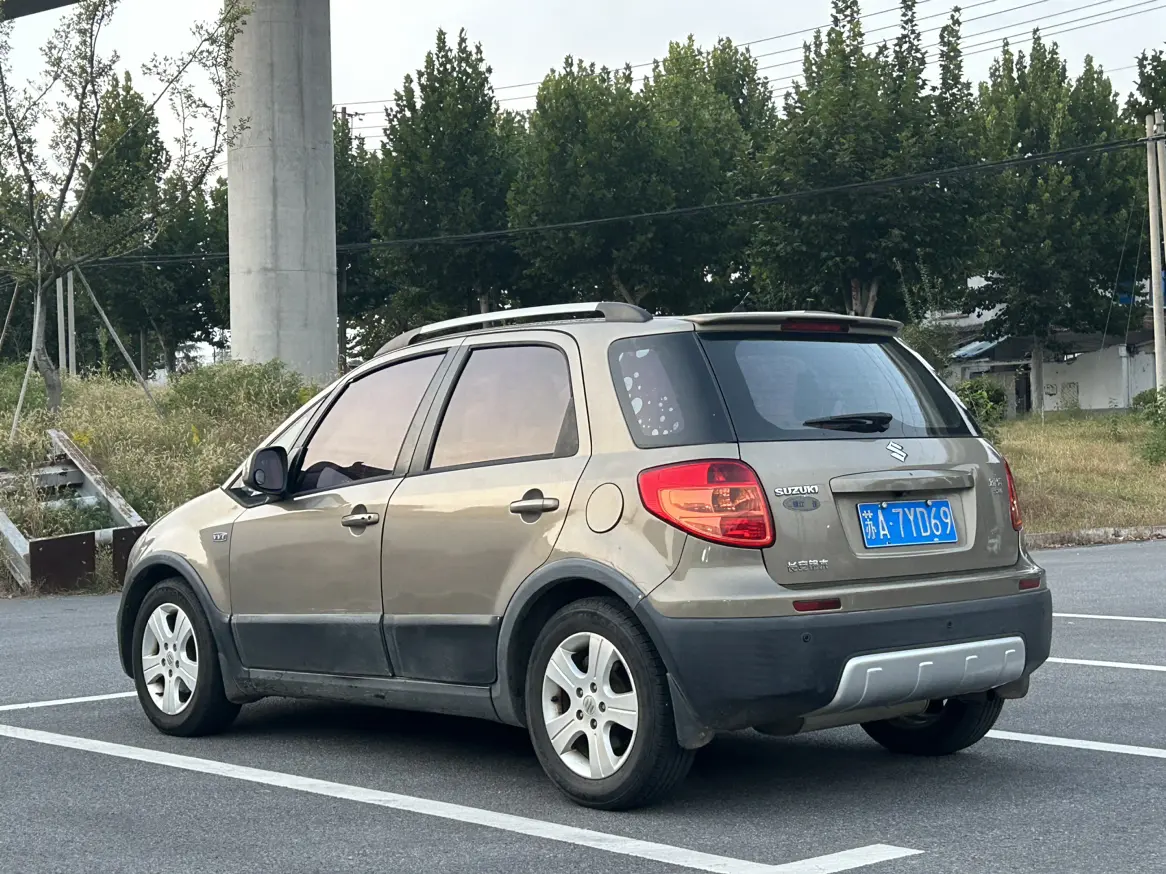Suzuki Tianyu SX4