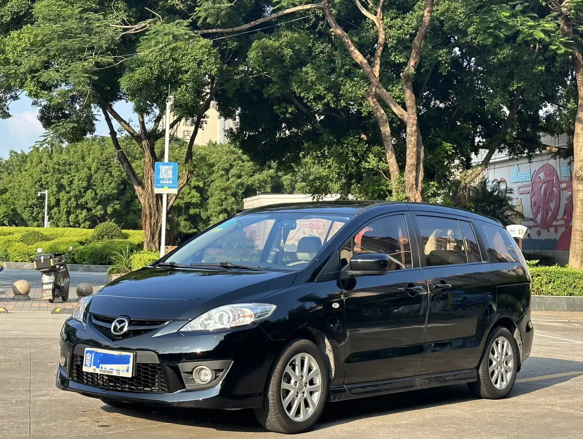Mazda 5