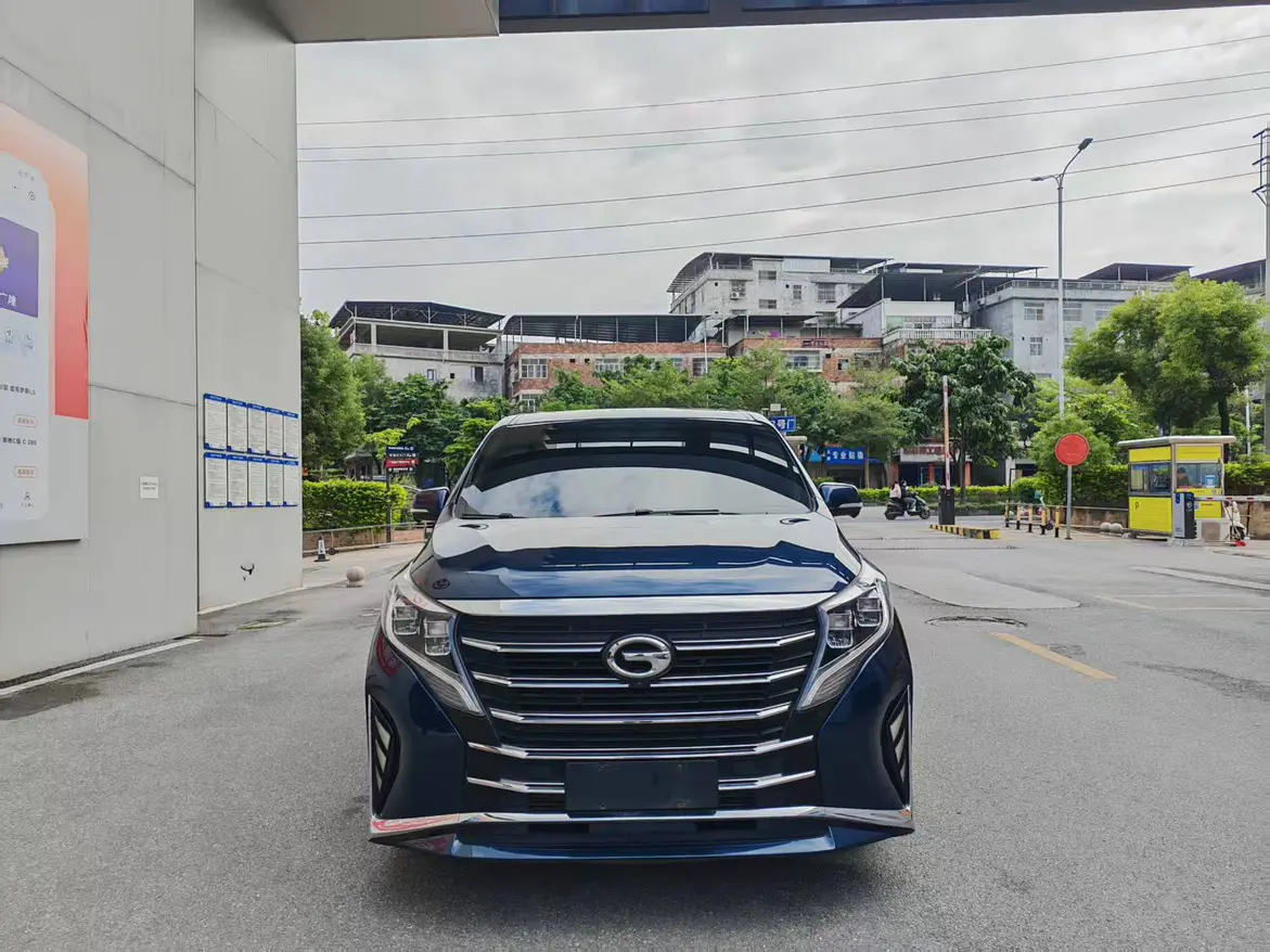 GAC Trumpchi M8  из Китая