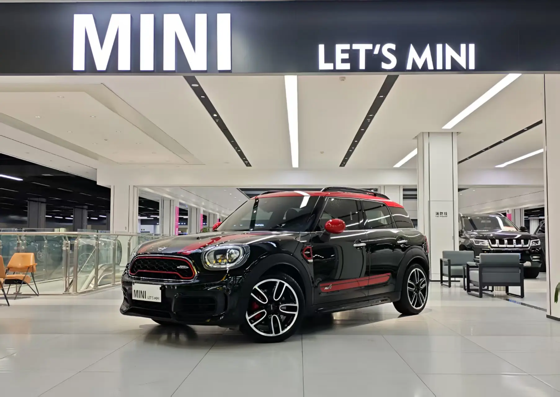 MINI JCW COUNTRYMAN
