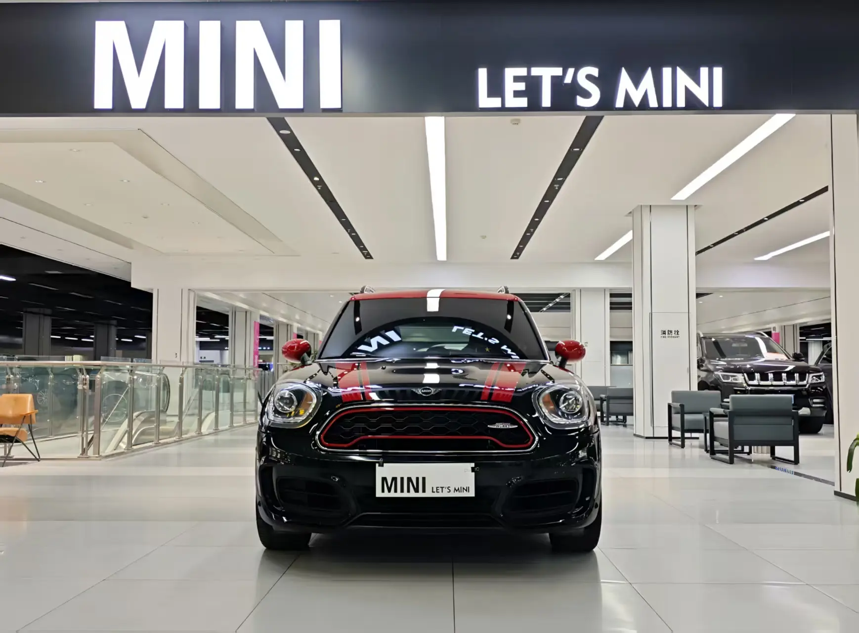 MINI JCW COUNTRYMAN