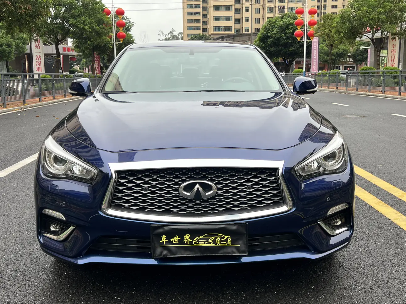 Infiniti Q50L