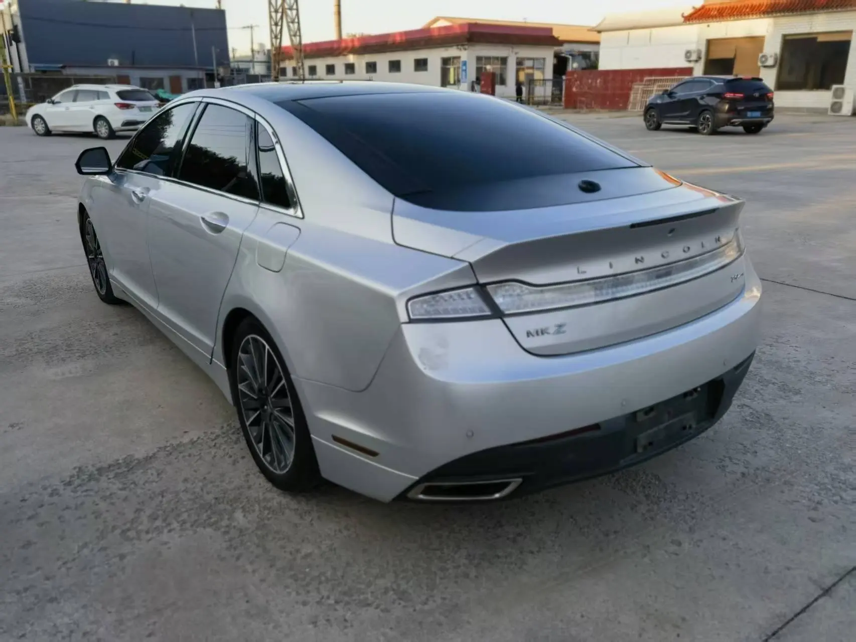 Lincoln MKZ