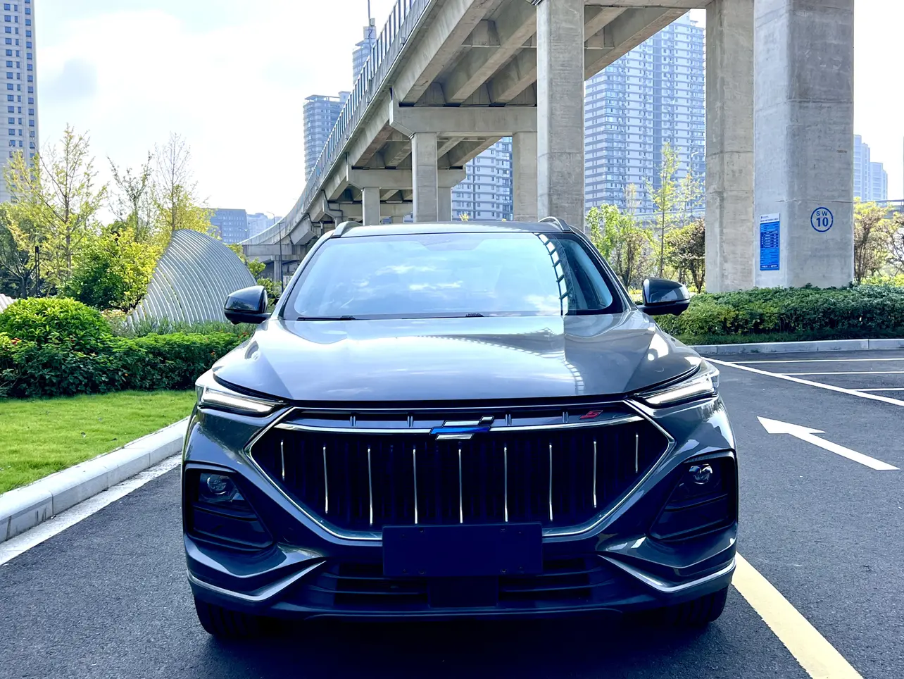 Oshan Changan Auchan X5