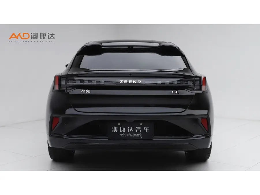 ZEEKR 001