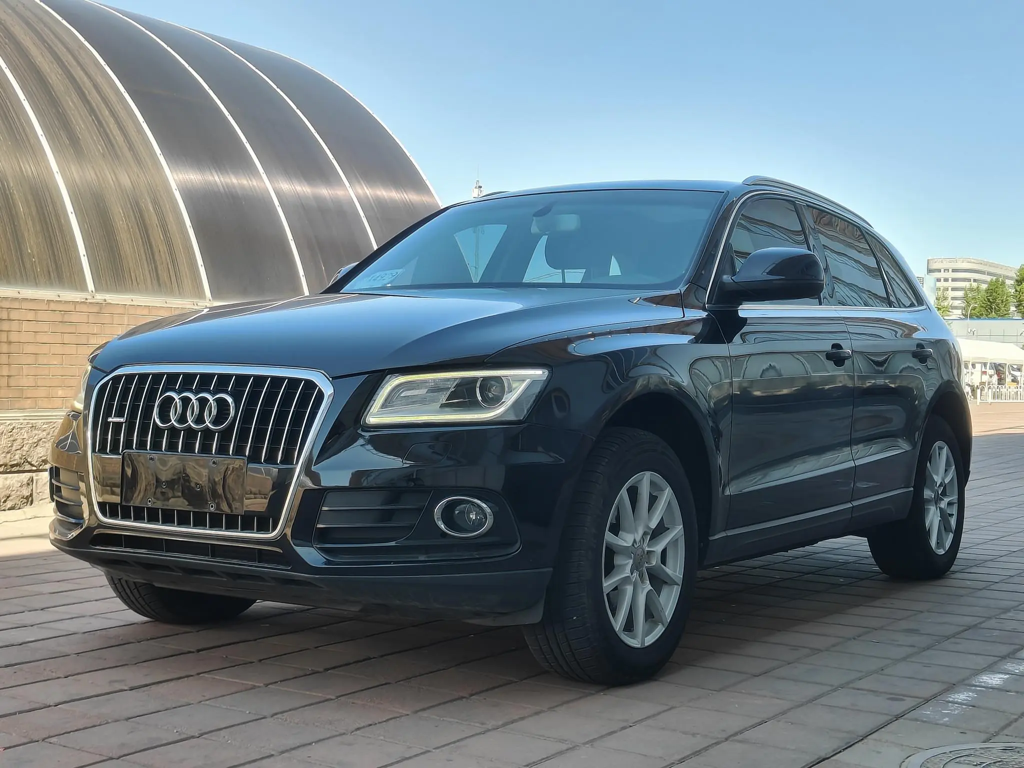 Audi Q5  из Китая