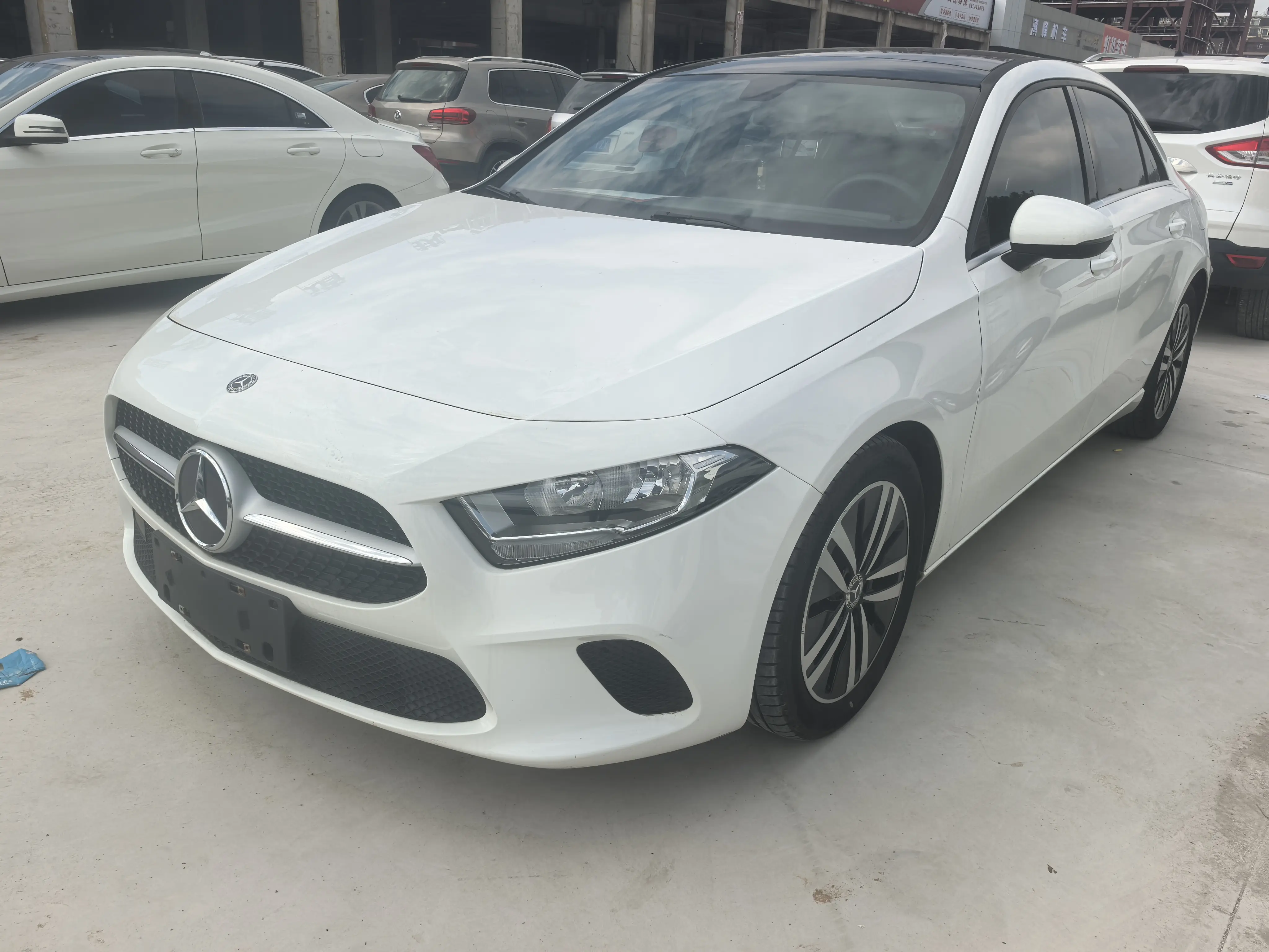 Mercedes-Benz Mercedes Benz A Class  из Китая