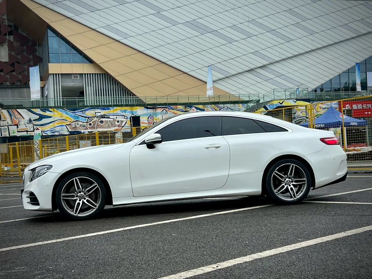 Mercedes-Benz E-Class (imported)