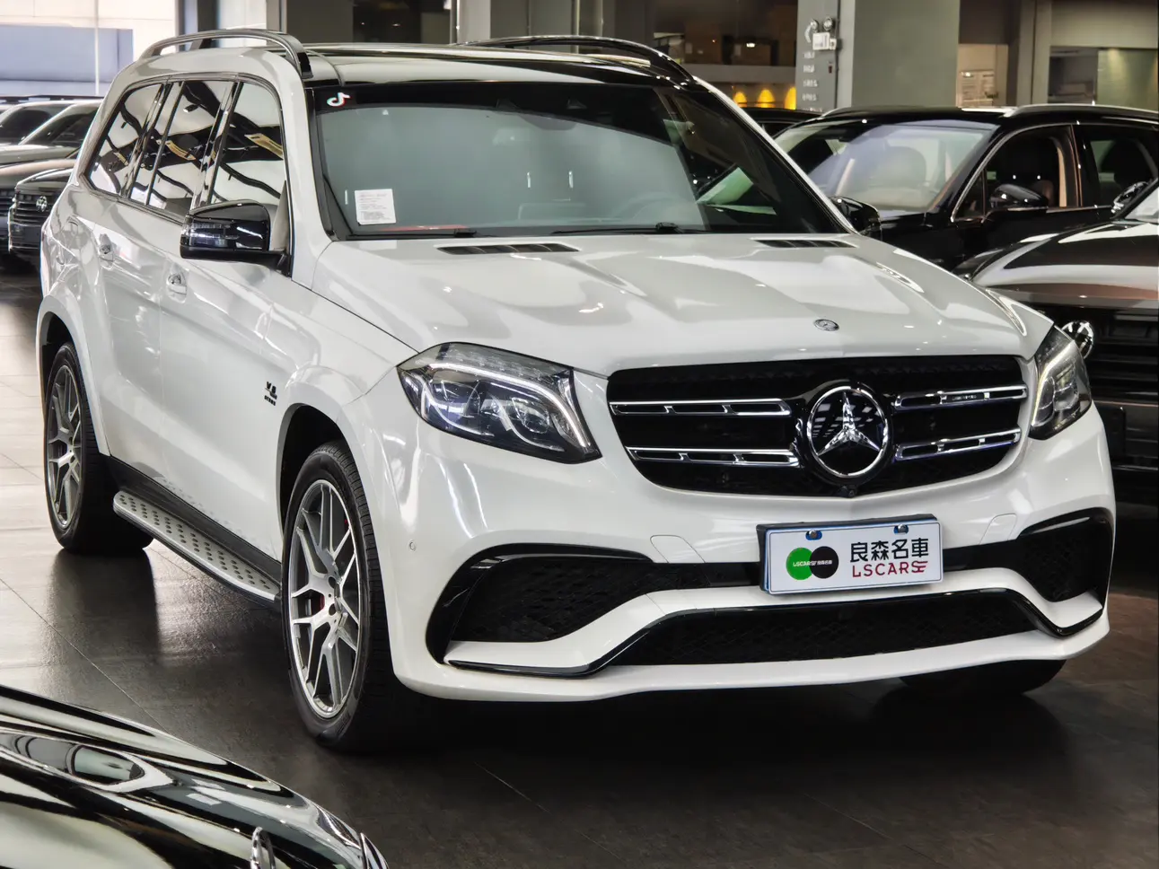 Mercedes-Benz GLS AMG