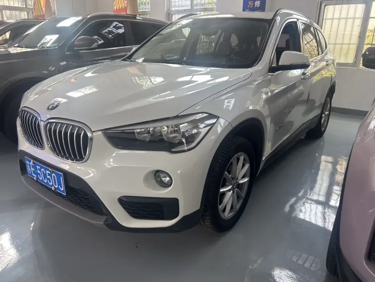 BMW X1  из Китая