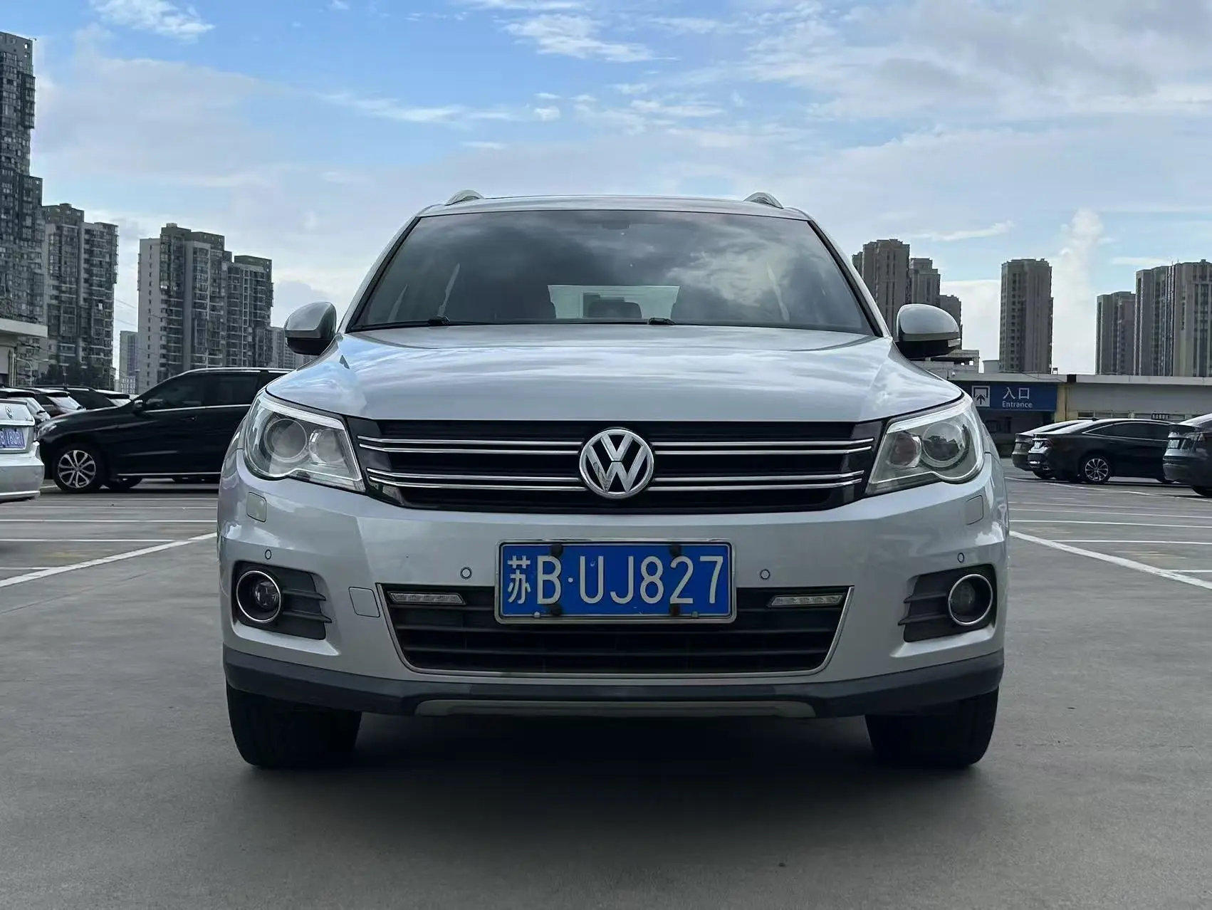 Volkswagen Tiguan  из Китая