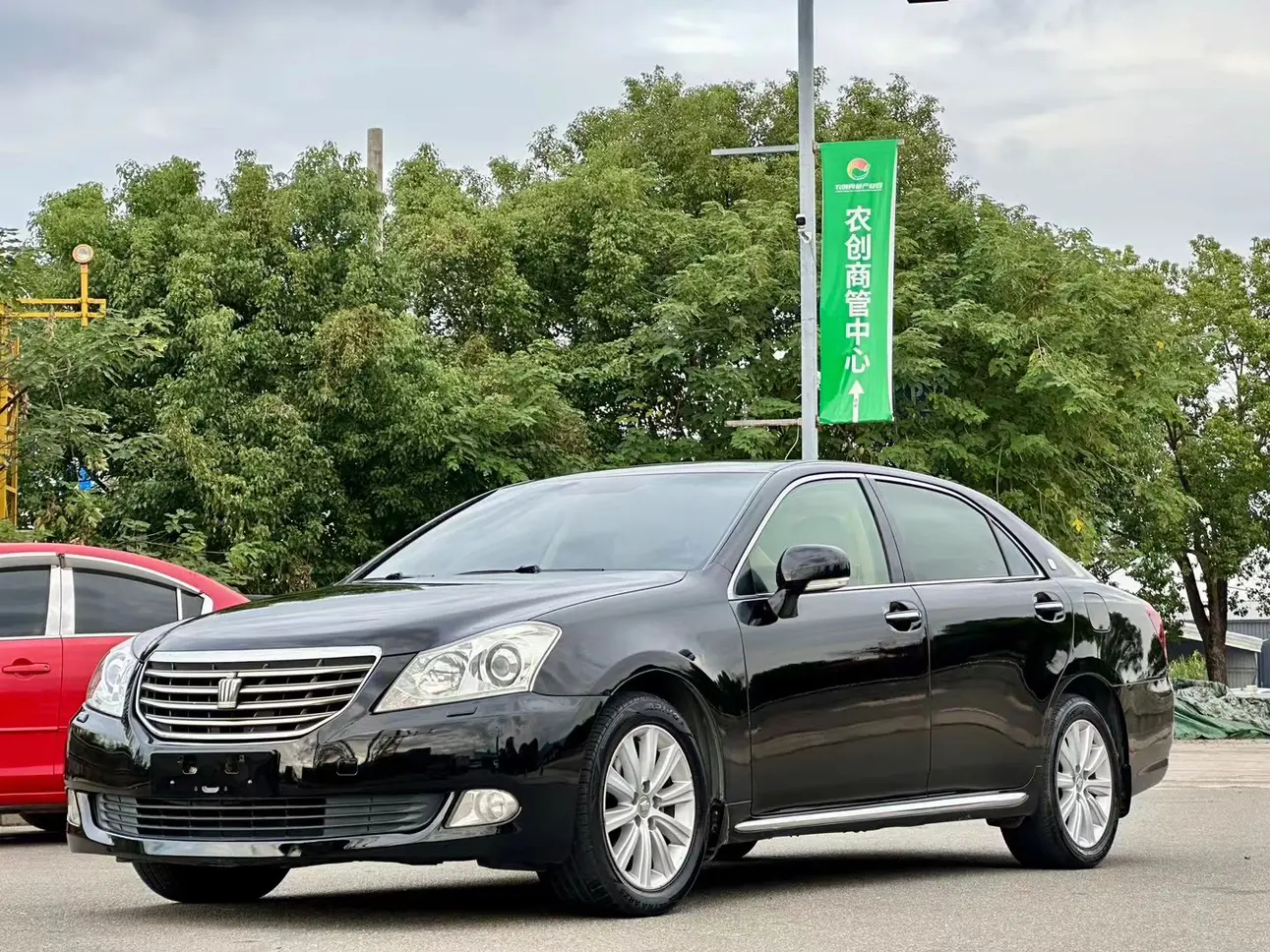 Toyota Crown  из Китая