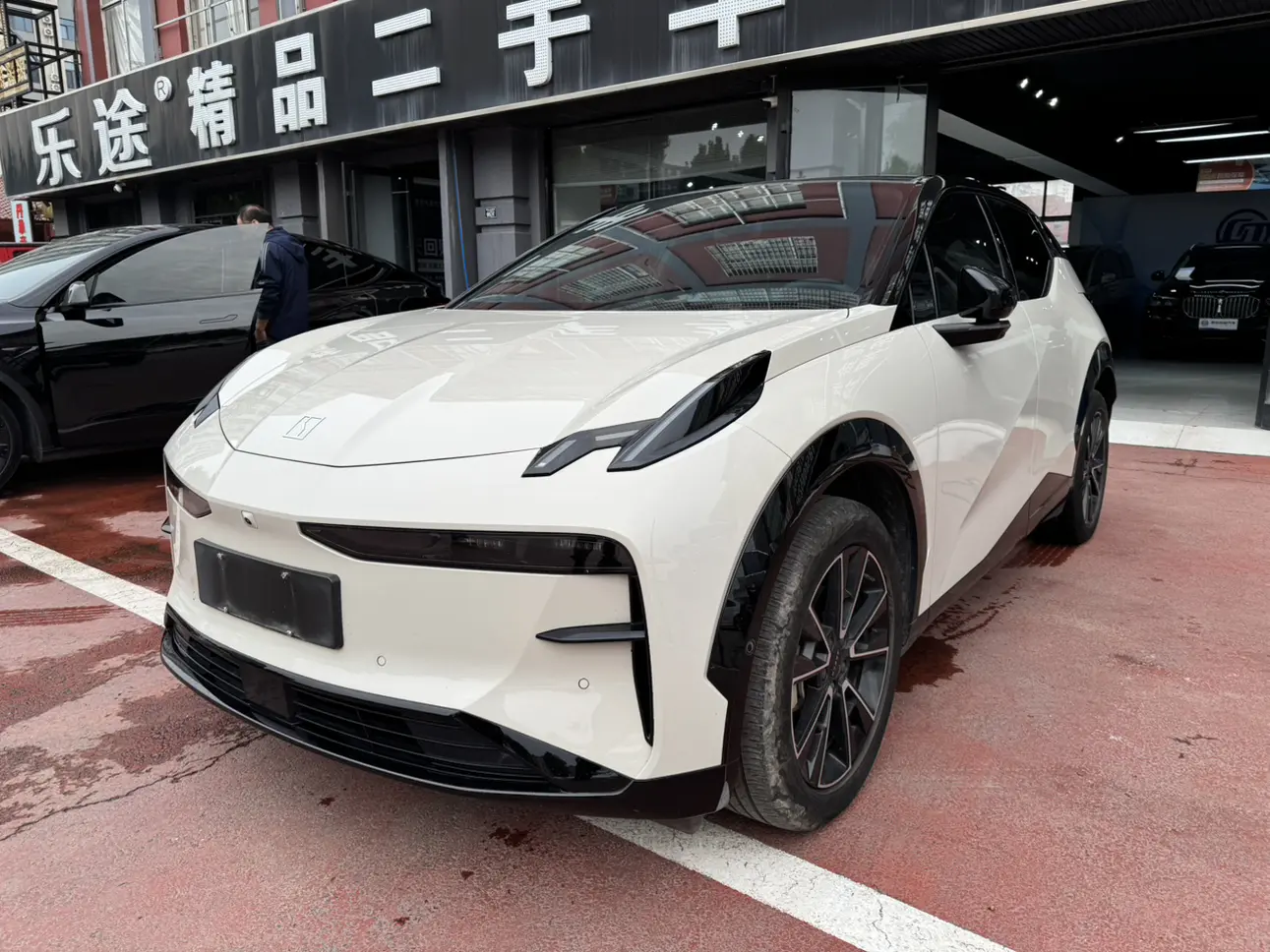 ZEEKR X  из Китая