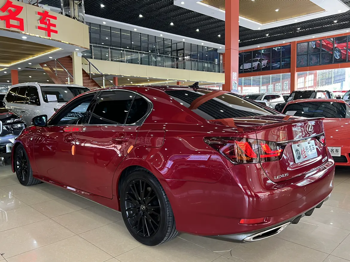 Lexus GS